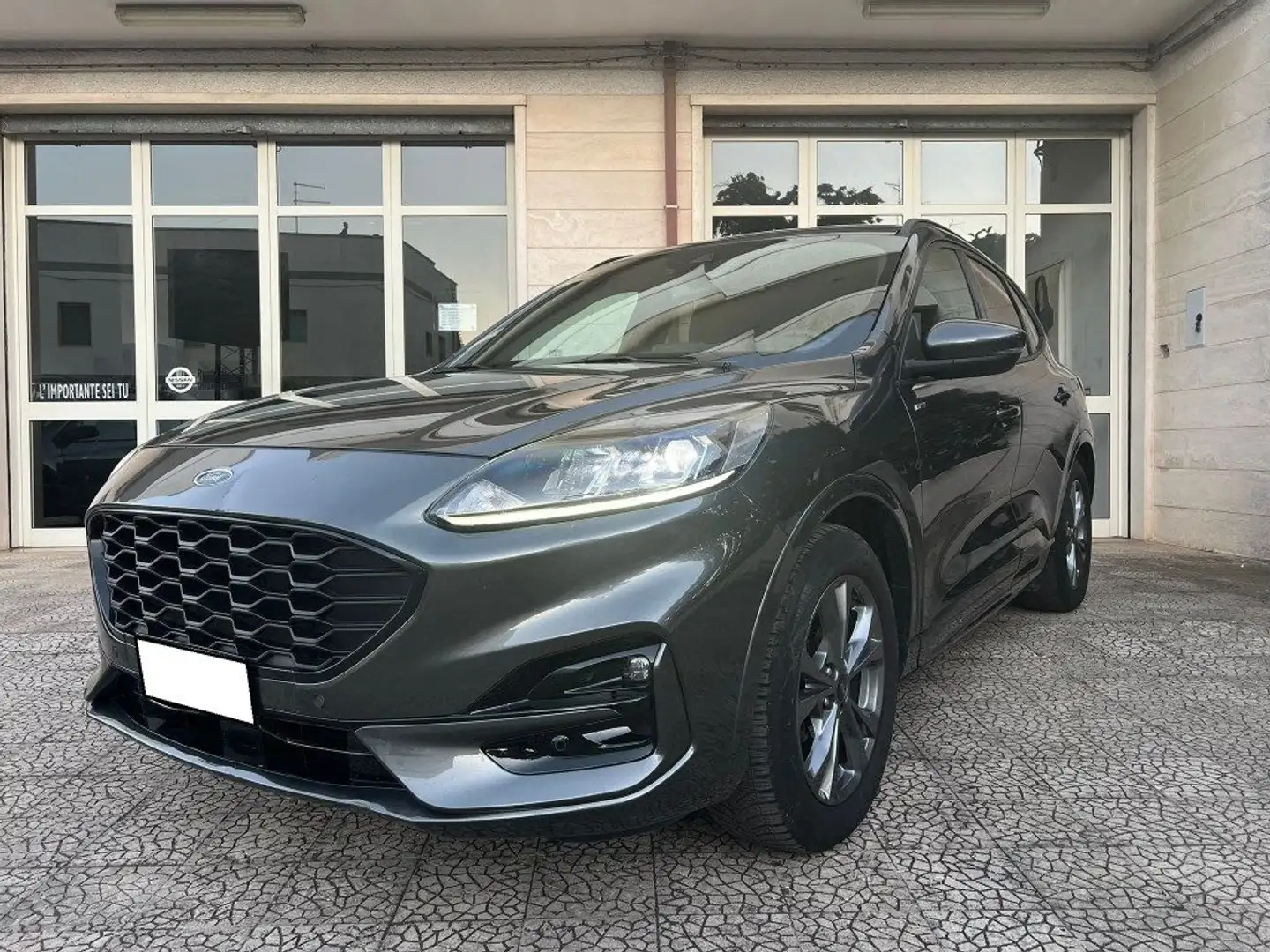 Ford Kuga 2.0 EcoBlue 120 CV aut. 2WD ST-Line Grigio - 1