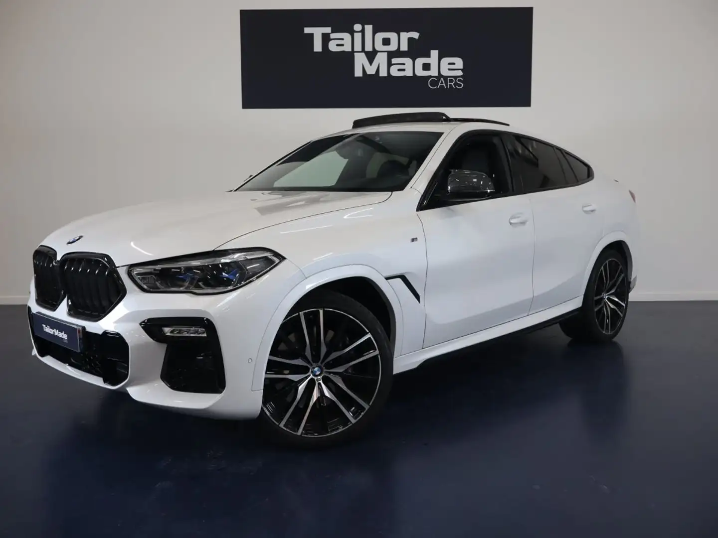 BMW X6 40i - 1