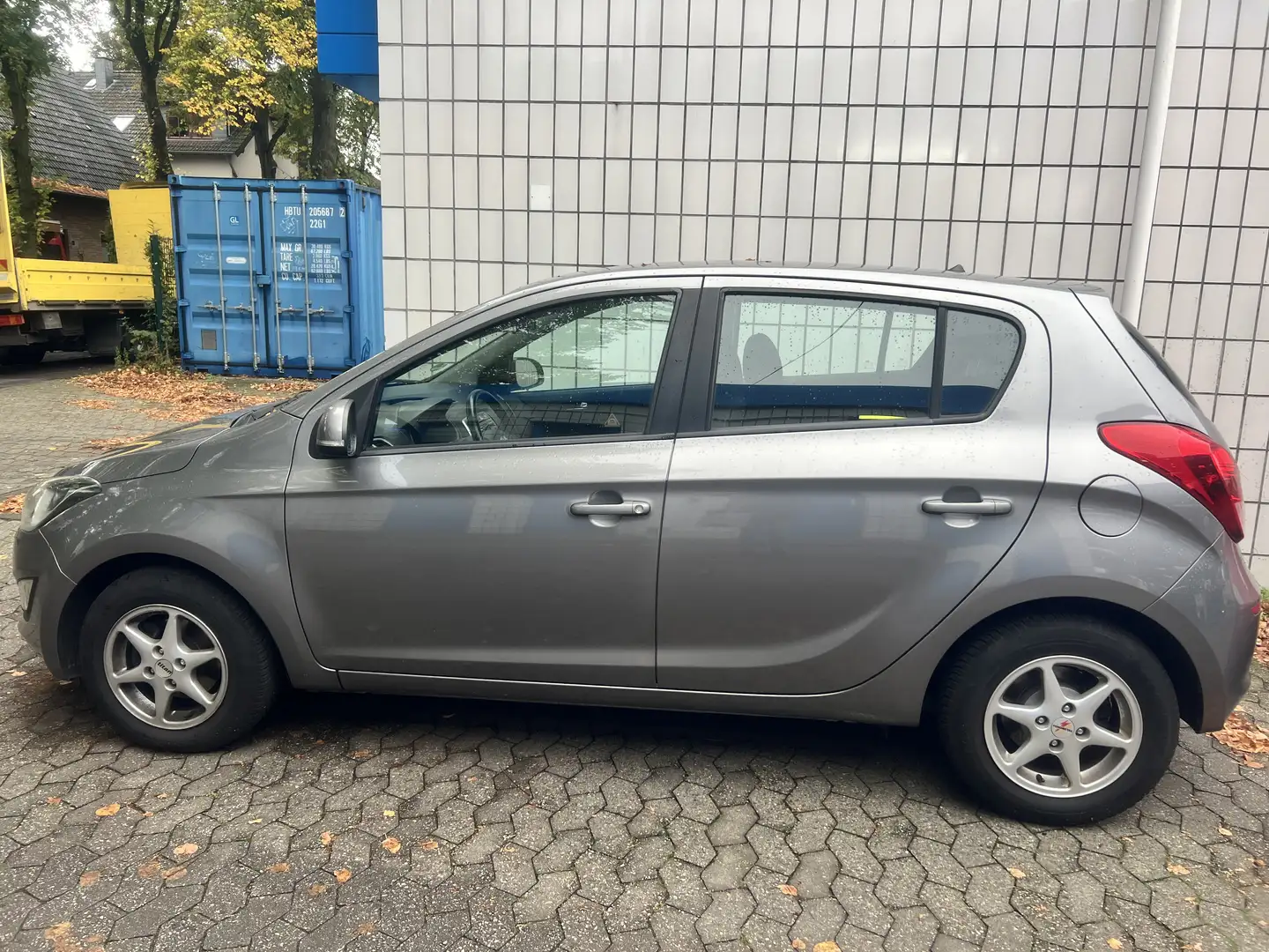 Hyundai i20 1.2 Classic Achtung Beschreibung Lesen! Grau - 1