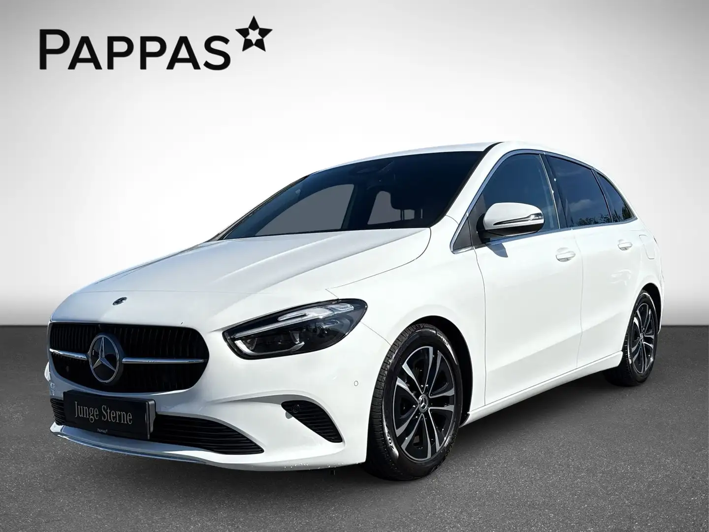 Mercedes-Benz B 180 d Österreich-Edition Cam PTS Navi AUT Wide Weiß - 2