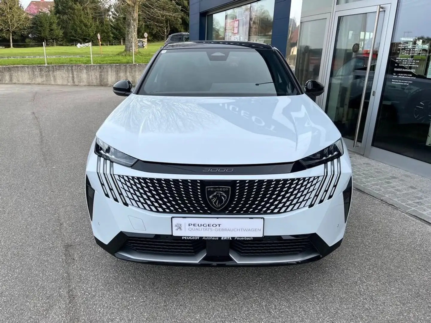 Peugeot 3008 E-GT Elektromotor 210 Batterie 73 kWh VOLLAUS Weiß - 2