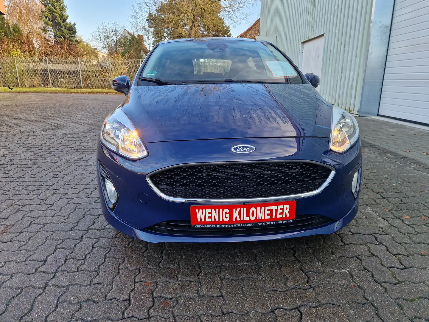 Ford Fiesta Cool erst 34300 km-1.Hand Blau - 2