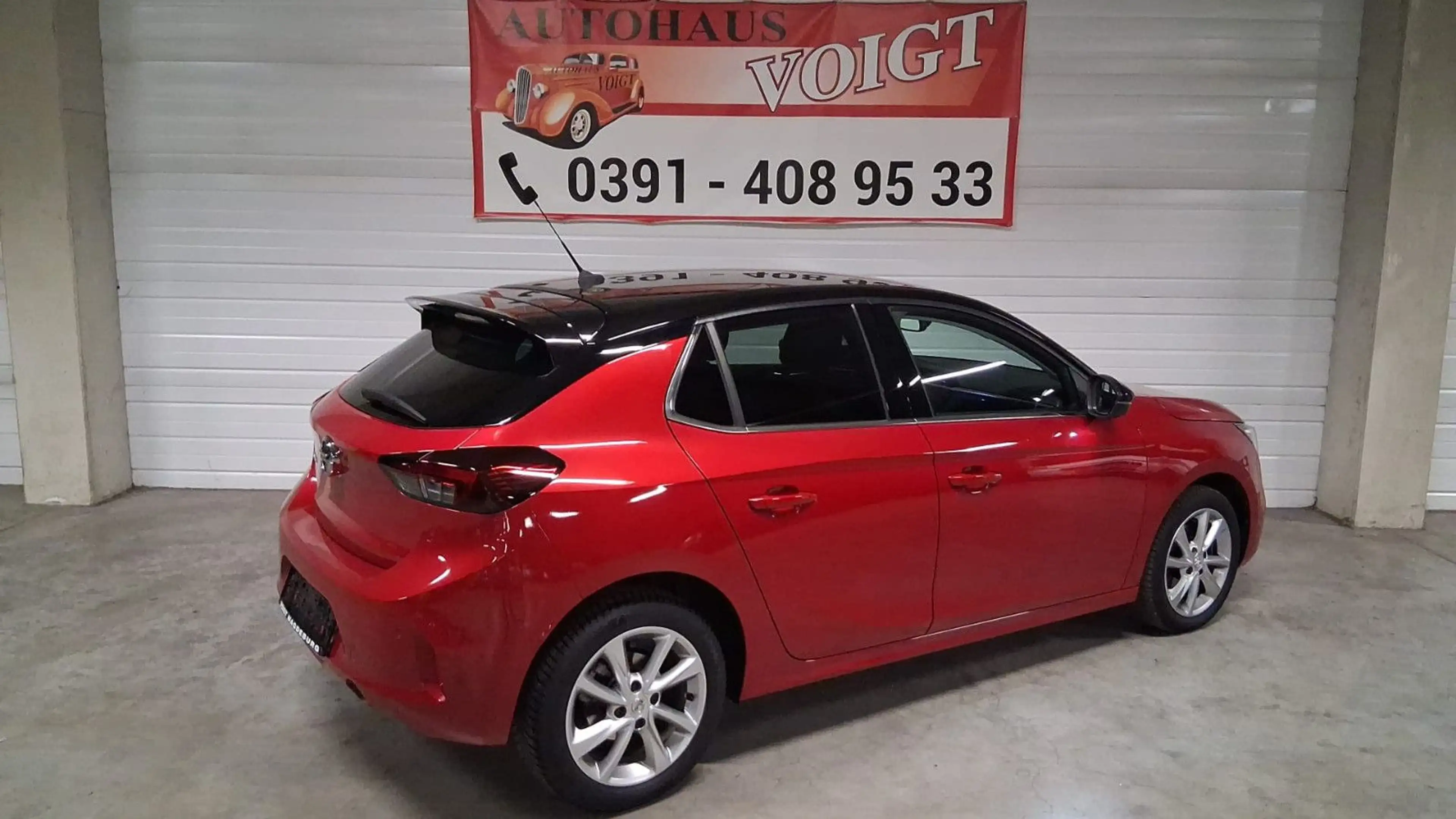 Opel Corsa F Elegance — photo 4