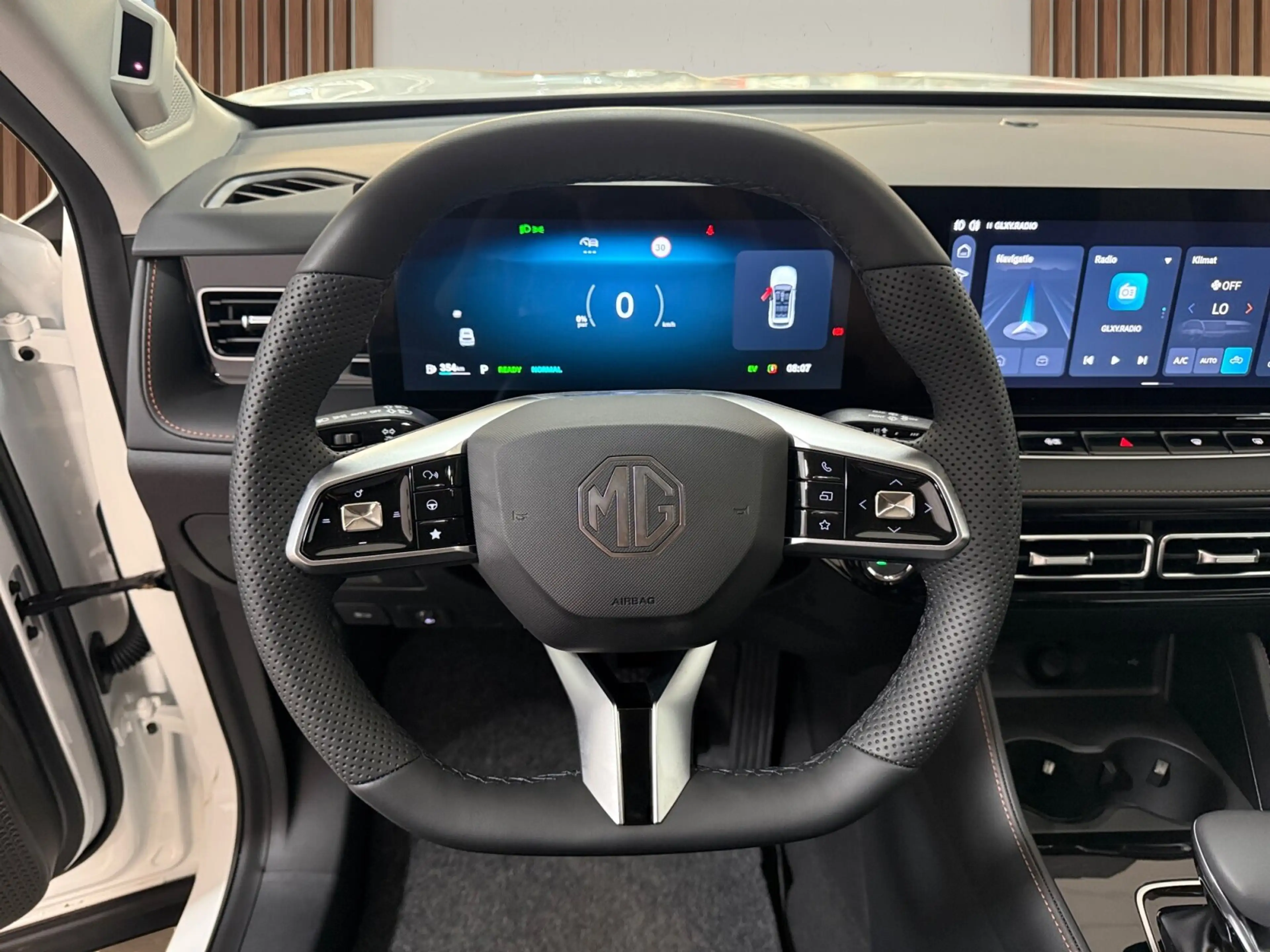 MG HS 1.5 Hybrid+ Comfort ** MG Pilot | Keyless | Camera — photo 15
