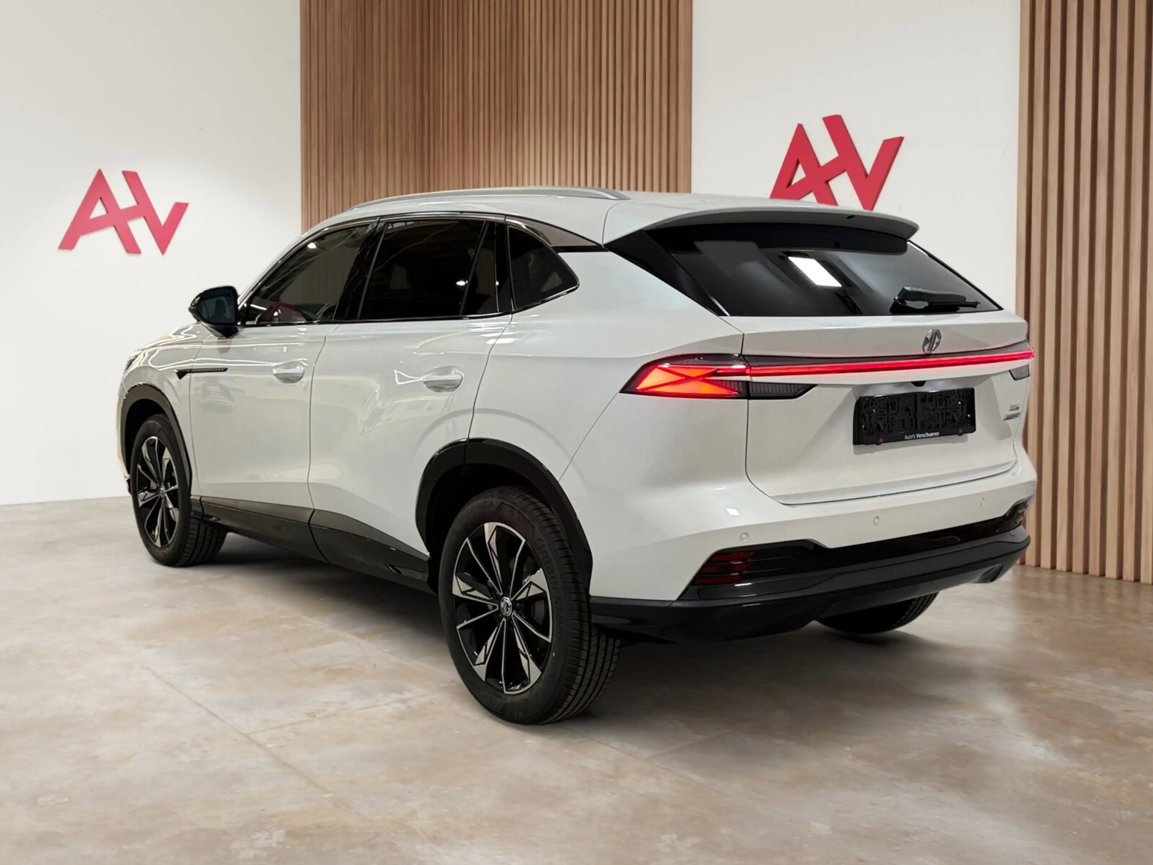 MG HS 1.5 Hybrid+ Comfort ** MG Pilot | Keyless | Camera — photo 10