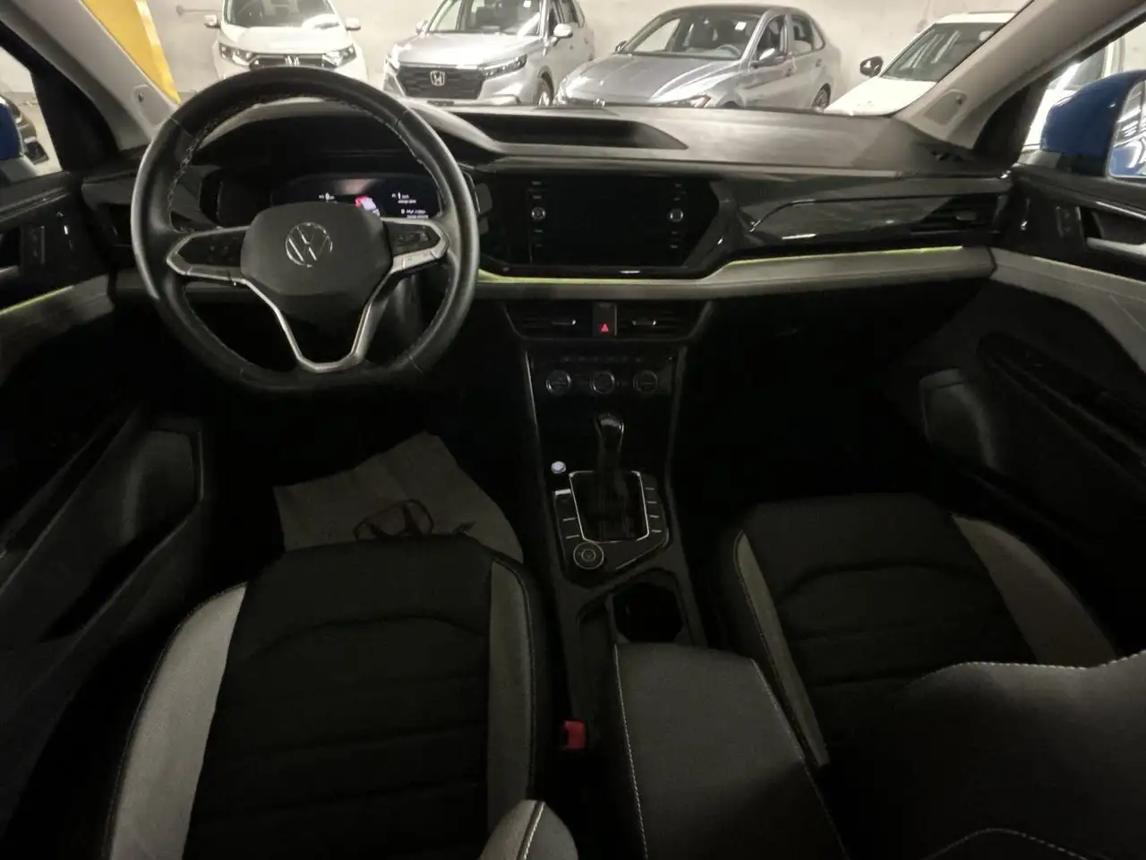 Volkswagen Taos снимка Volkswagen Taos