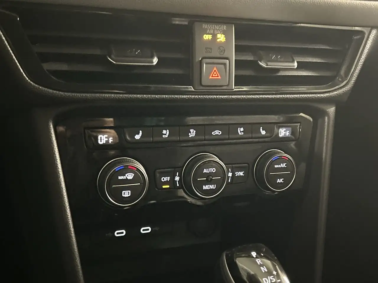 Volkswagen Taos снимка Volkswagen Taos