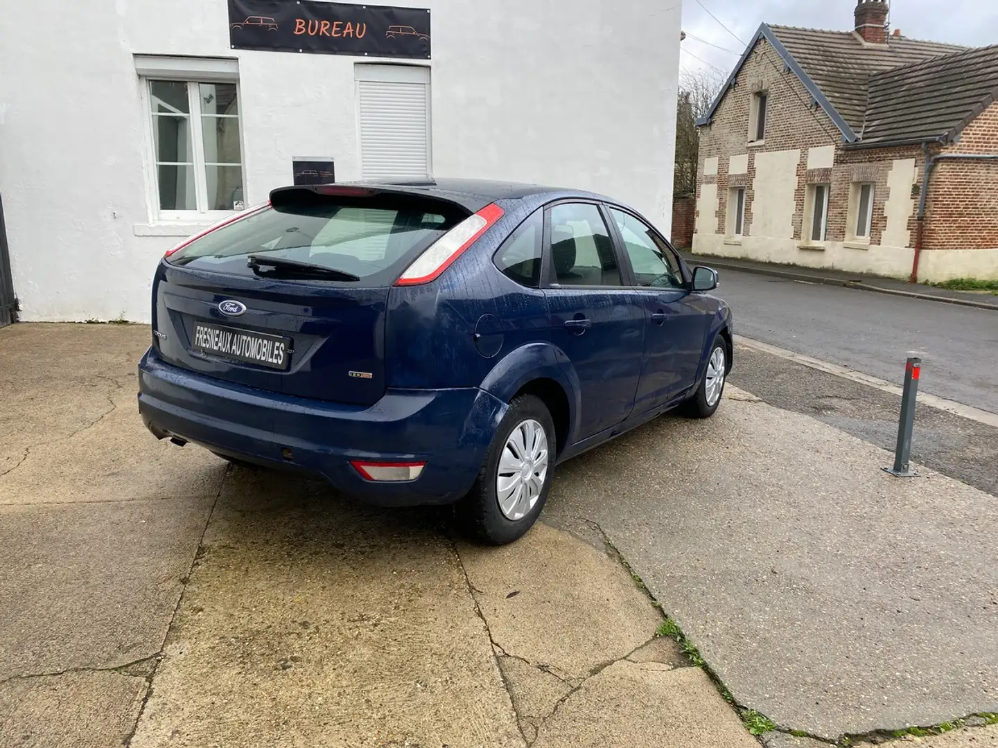 Ford Focus II 1.6 TDCI 90 TREND 5P Bleu - 2