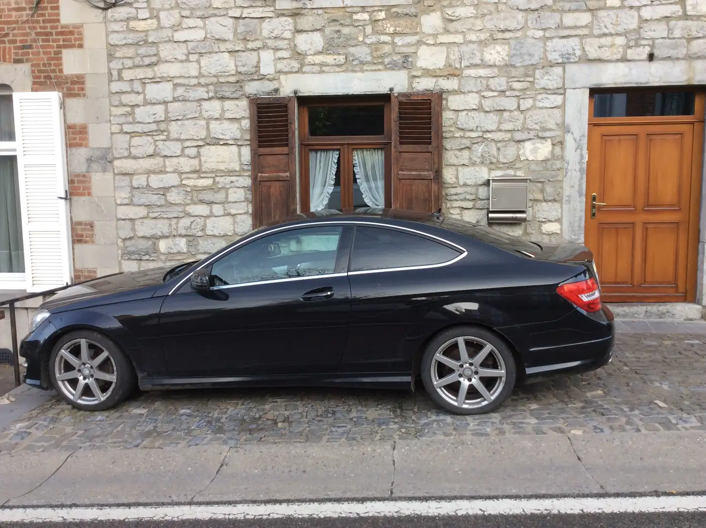 Mercedes-Benz C 220 C 220 CDI BE Coupé Zwart - 1