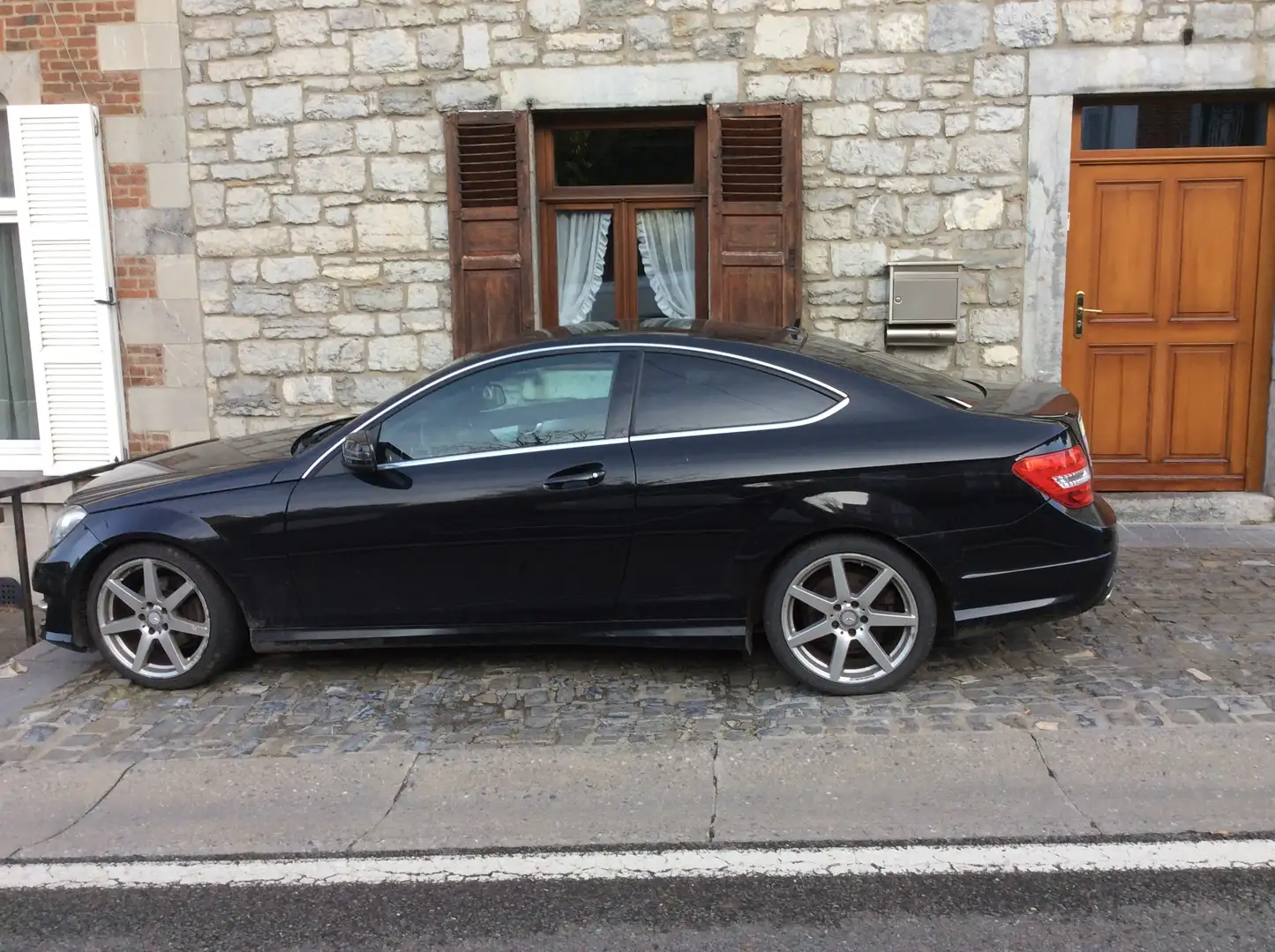 Mercedes-Benz C 220 C 220 CDI BE Coupé Zwart - 2