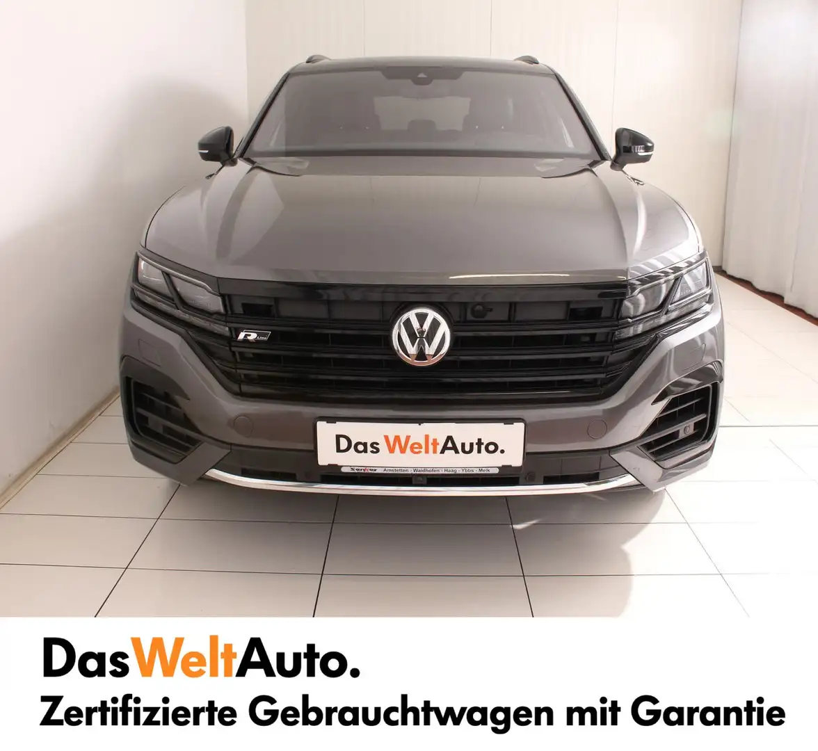 Volkswagen Touareg R-Line TDI SCR 4MOTION Šedá - 2