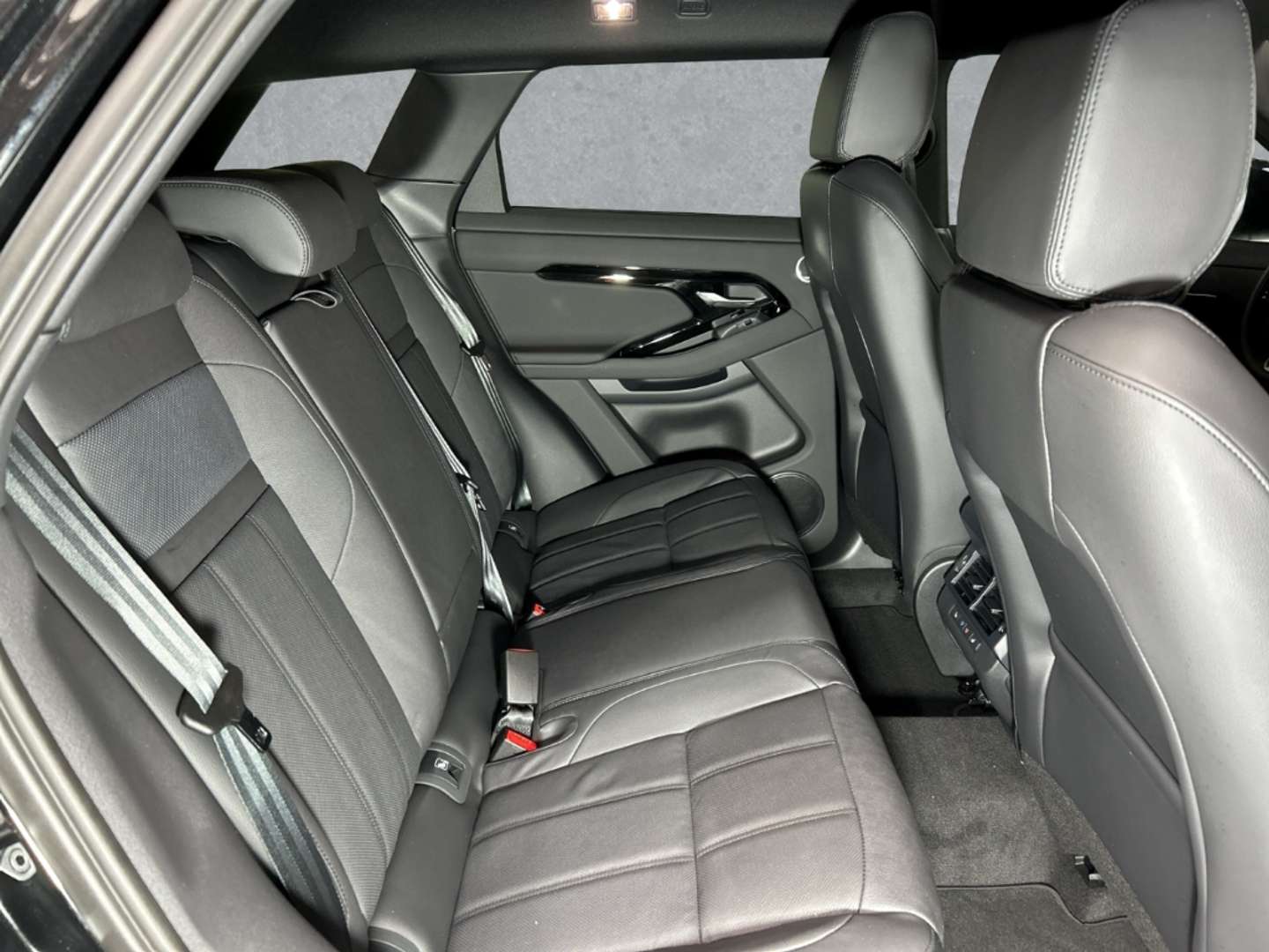 Land Rover Range Rover Evoque D200 Dynamic SE Winterpaket -  - Joinsteer - #4