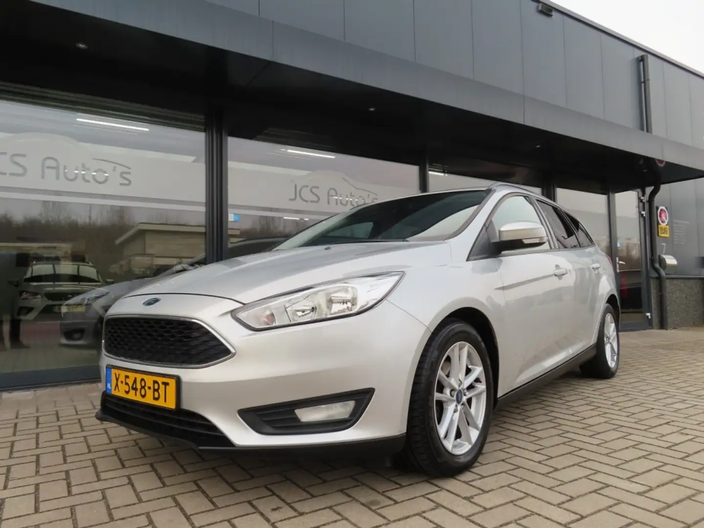 Ford Focus 1.0 Titanium Edition Airco Cruise 2014 Grau - 1
