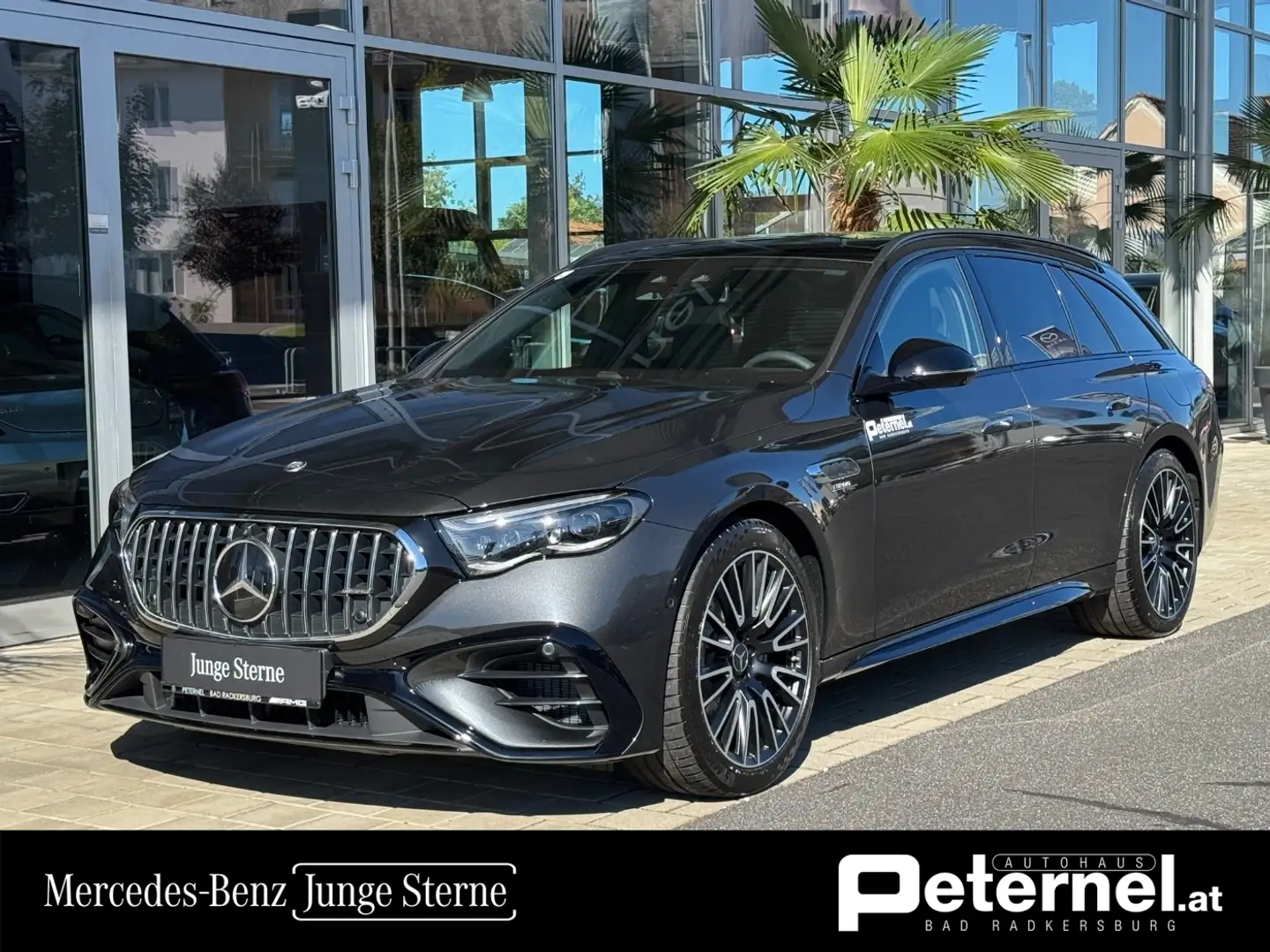 Mercedes-Benz E 53 AMG AMG E 53 Hybrid 4MATIC+ T-Modell AMG Grijs - 1