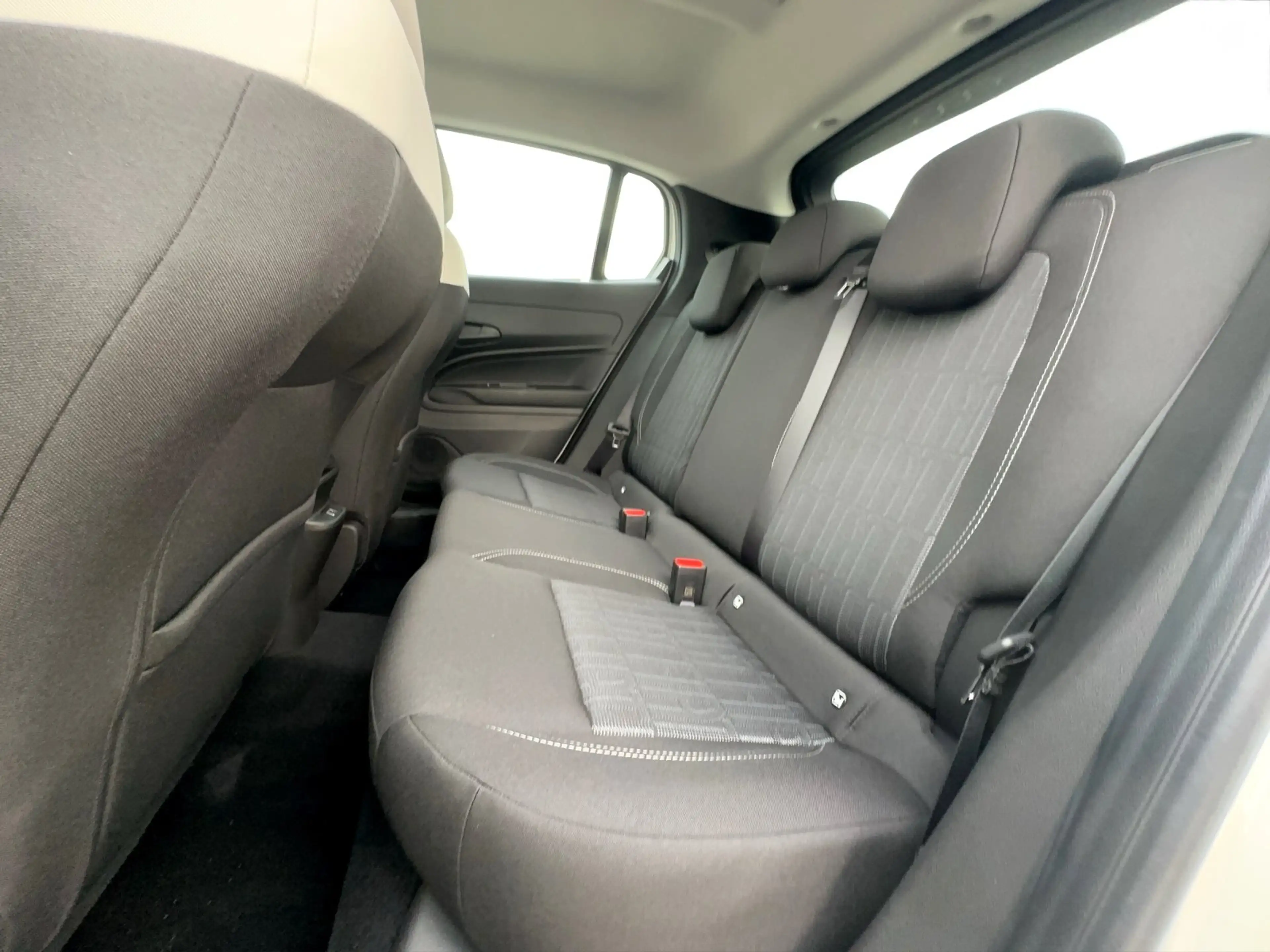 Fiat 600 1.2 BUSINESS EDITION MHEV KAMERA SHZ AWR — photo 13