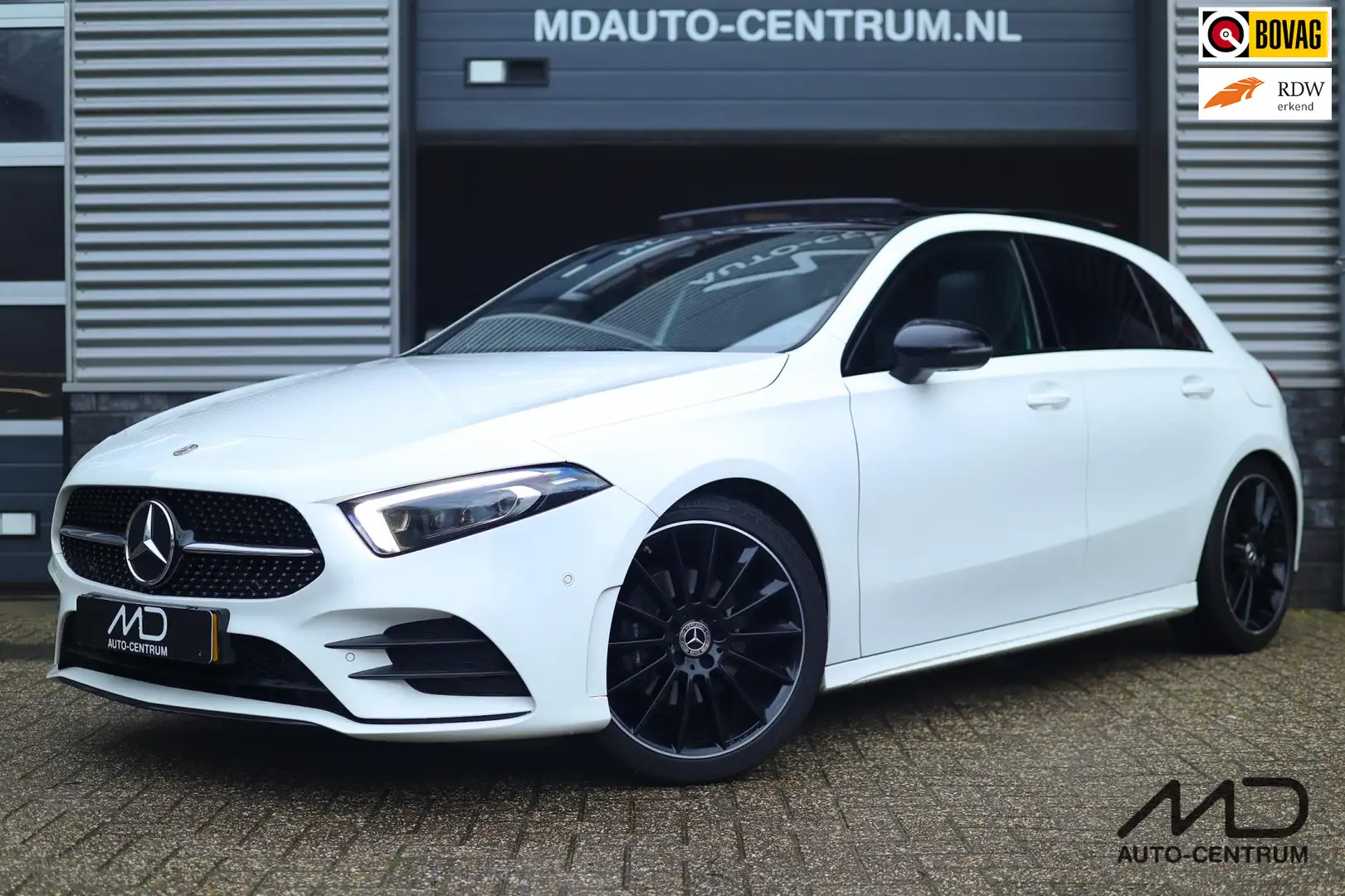 Mercedes-Benz A 200 AMG| Pano| Multibeam| Burmester| Camera Wit - 1