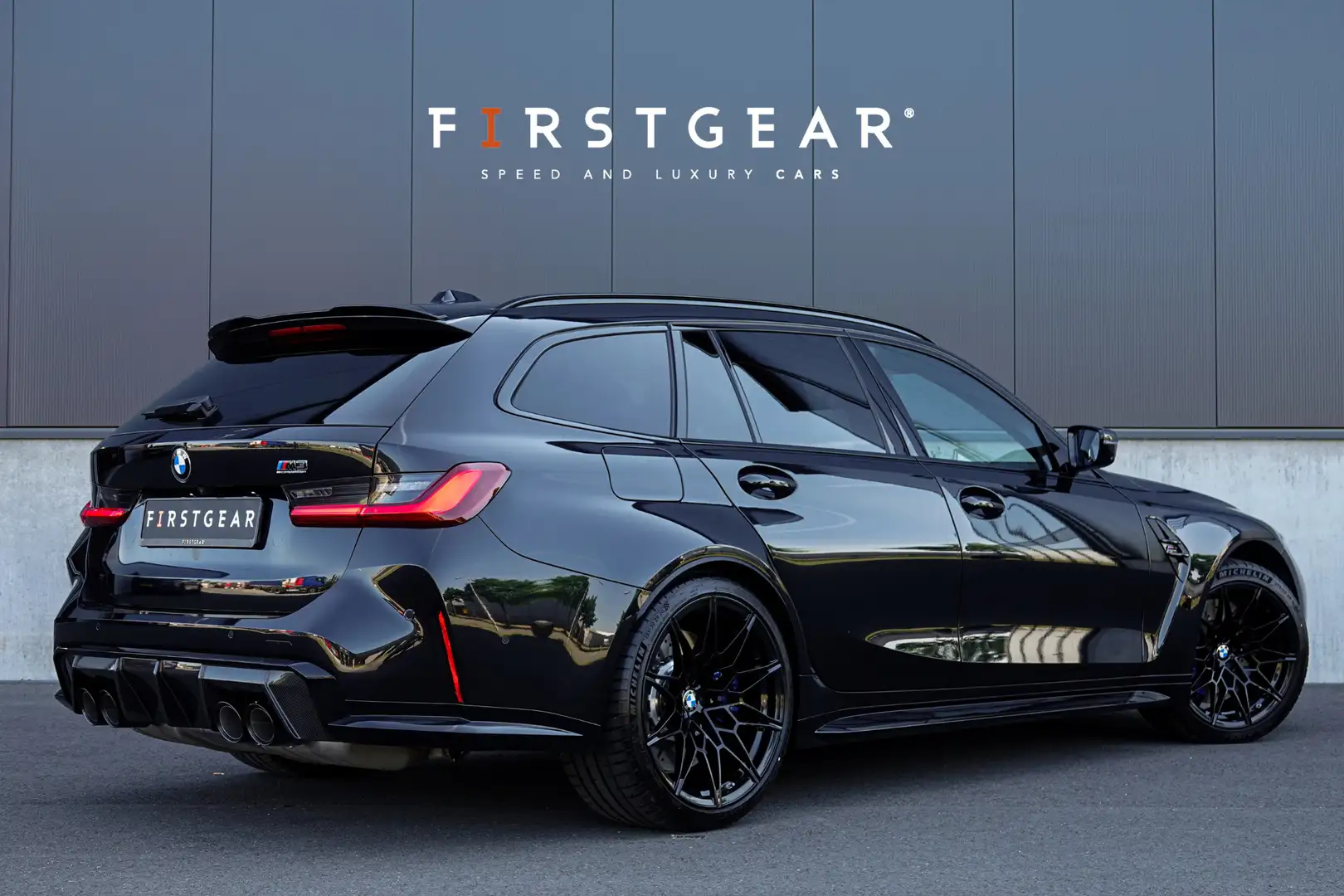BMW M3 Touring xDrive Competition *Facelift 530pk / Carbo Nero - 2
