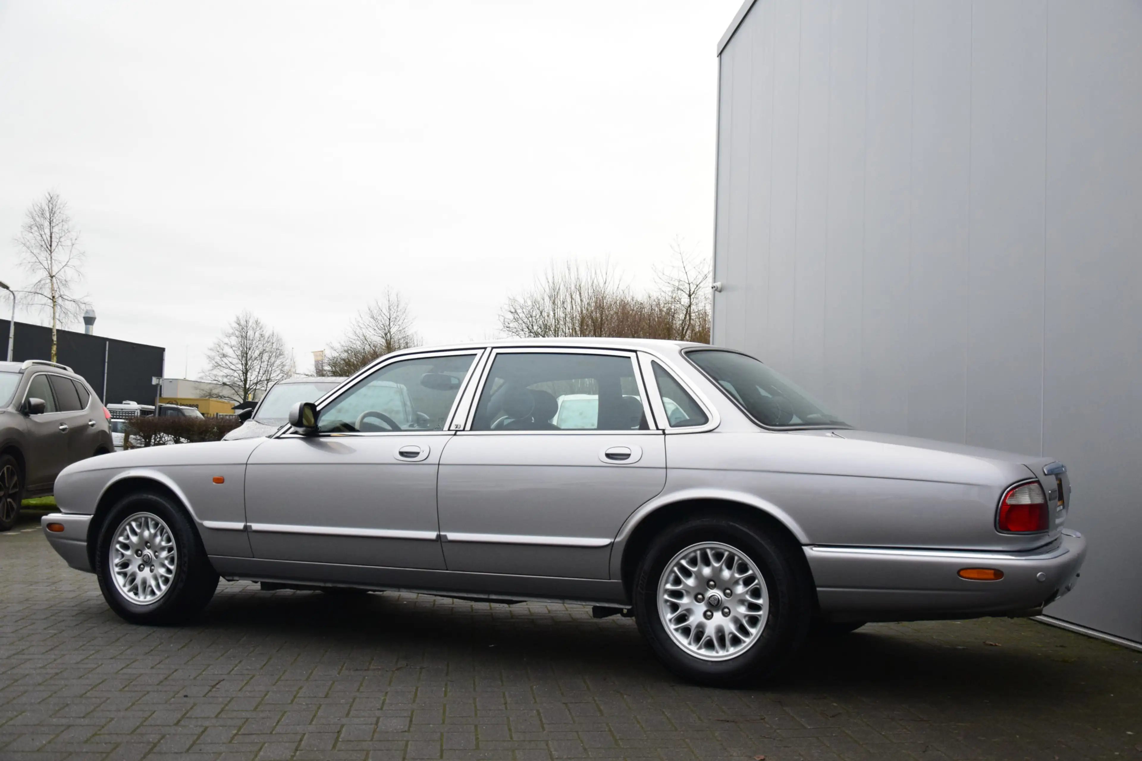 Jaguar XJ 3.2 V8 Executive Automaat — photo 6