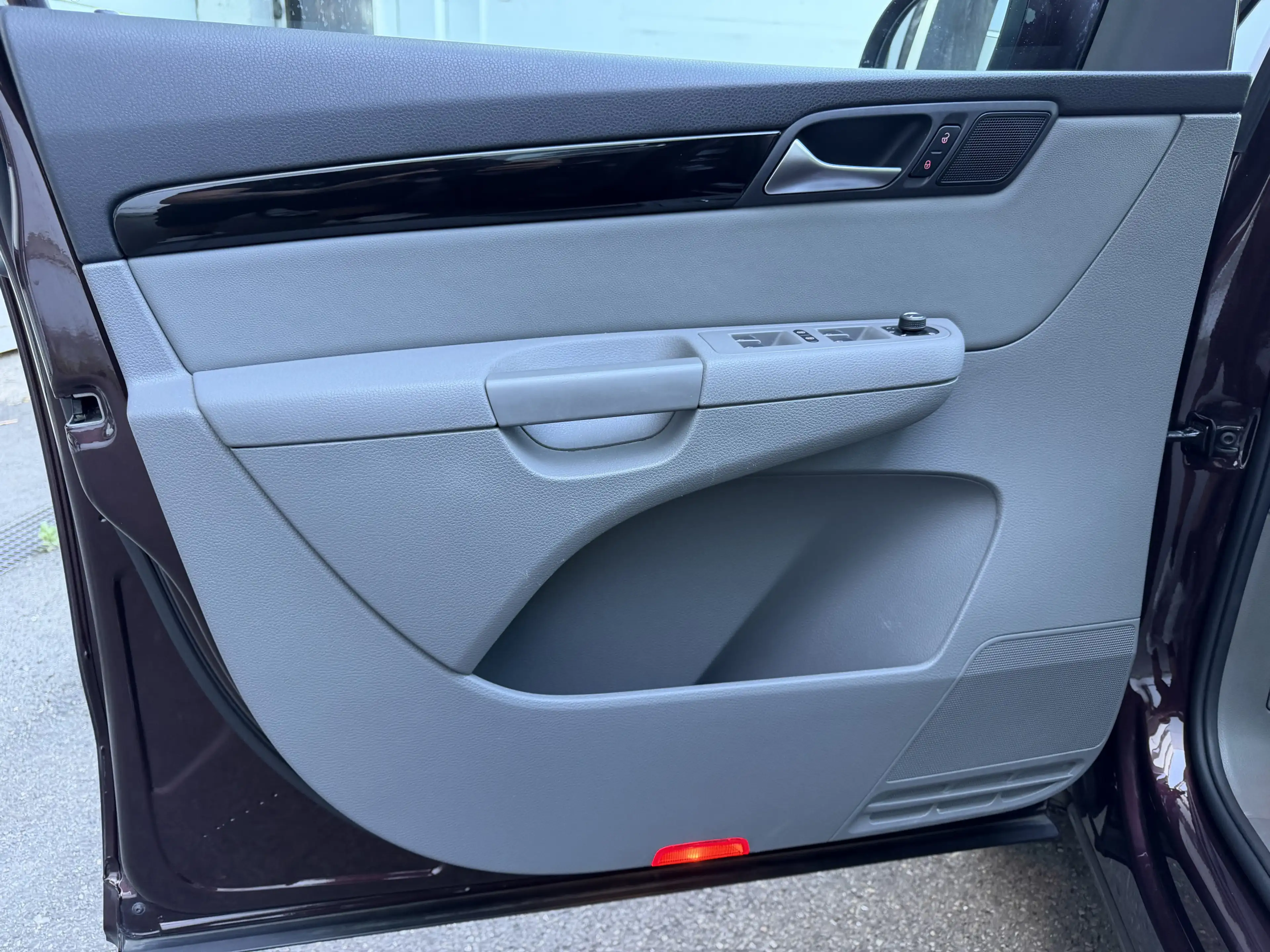 Volkswagen Sharan Highline 4Motion Bi-Xenon ACC Sitzheizung — photo 11