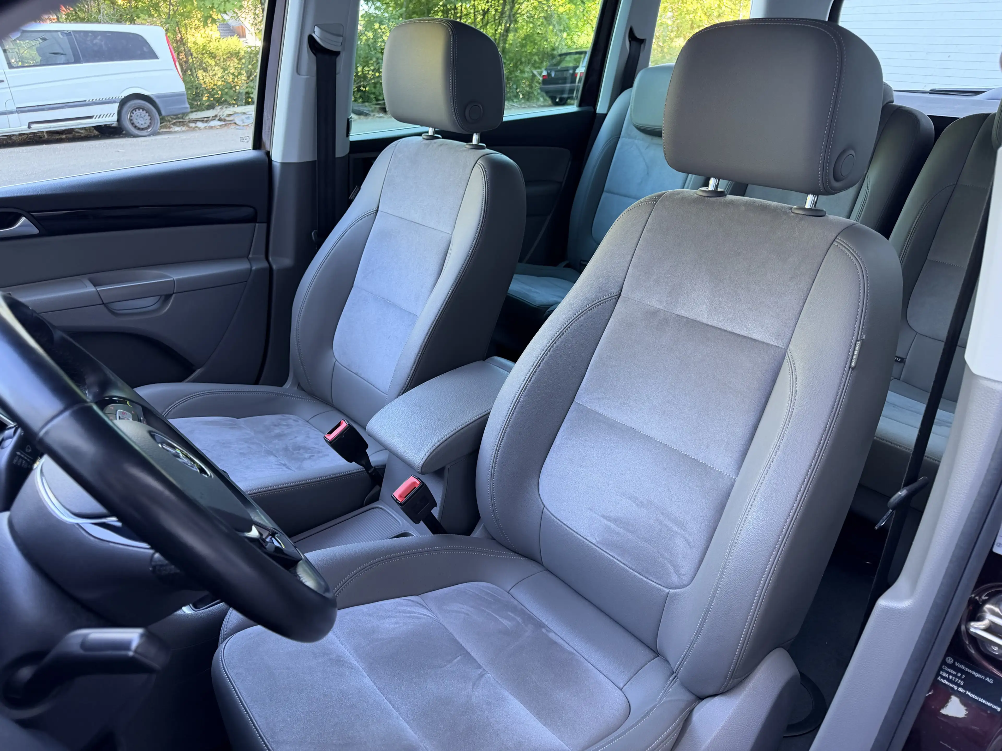 Volkswagen Sharan Highline 4Motion Bi-Xenon ACC Sitzheizung — photo 14