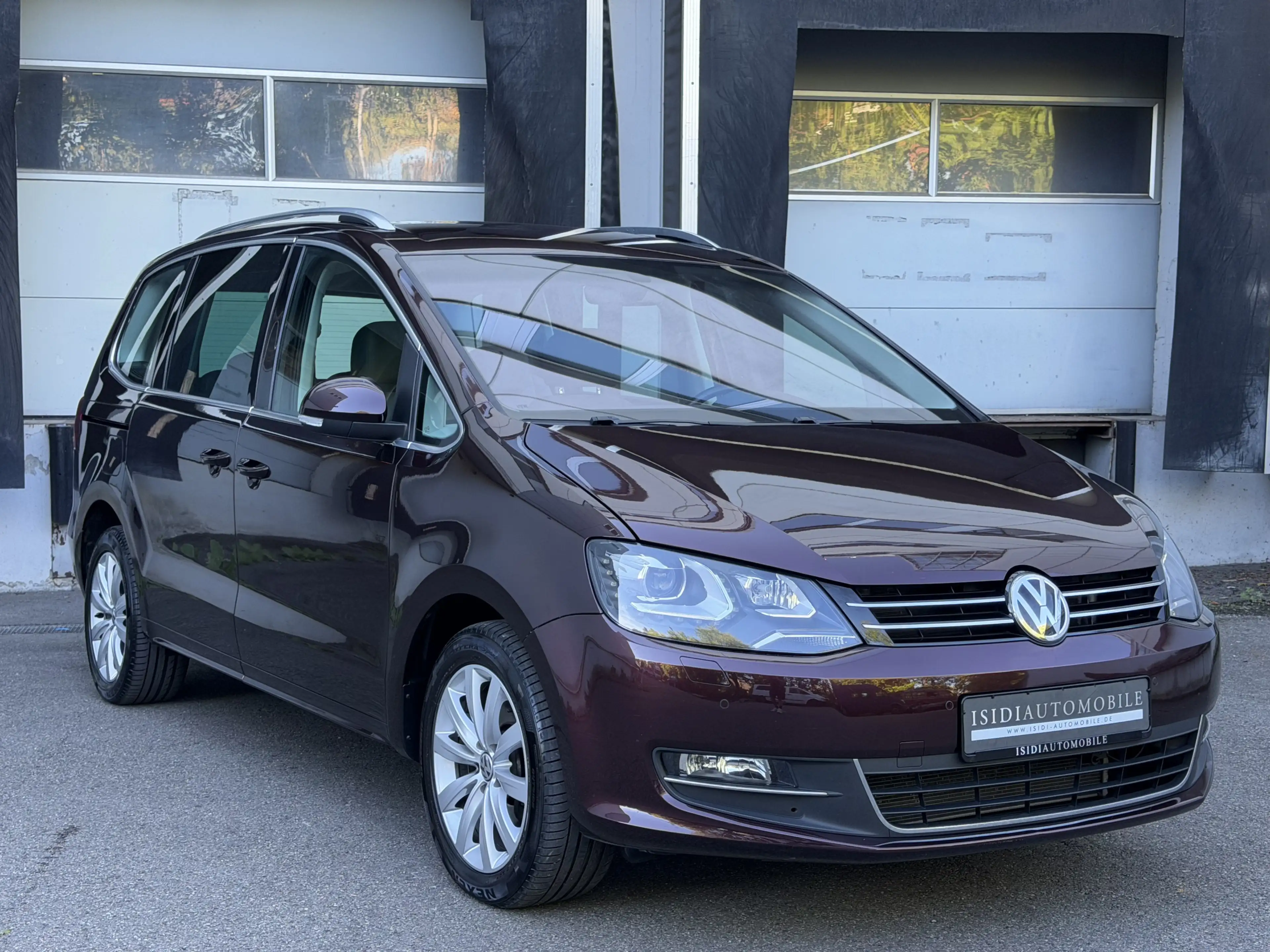 Volkswagen Sharan Highline 4Motion Bi-Xenon ACC Sitzheizung — photo 9