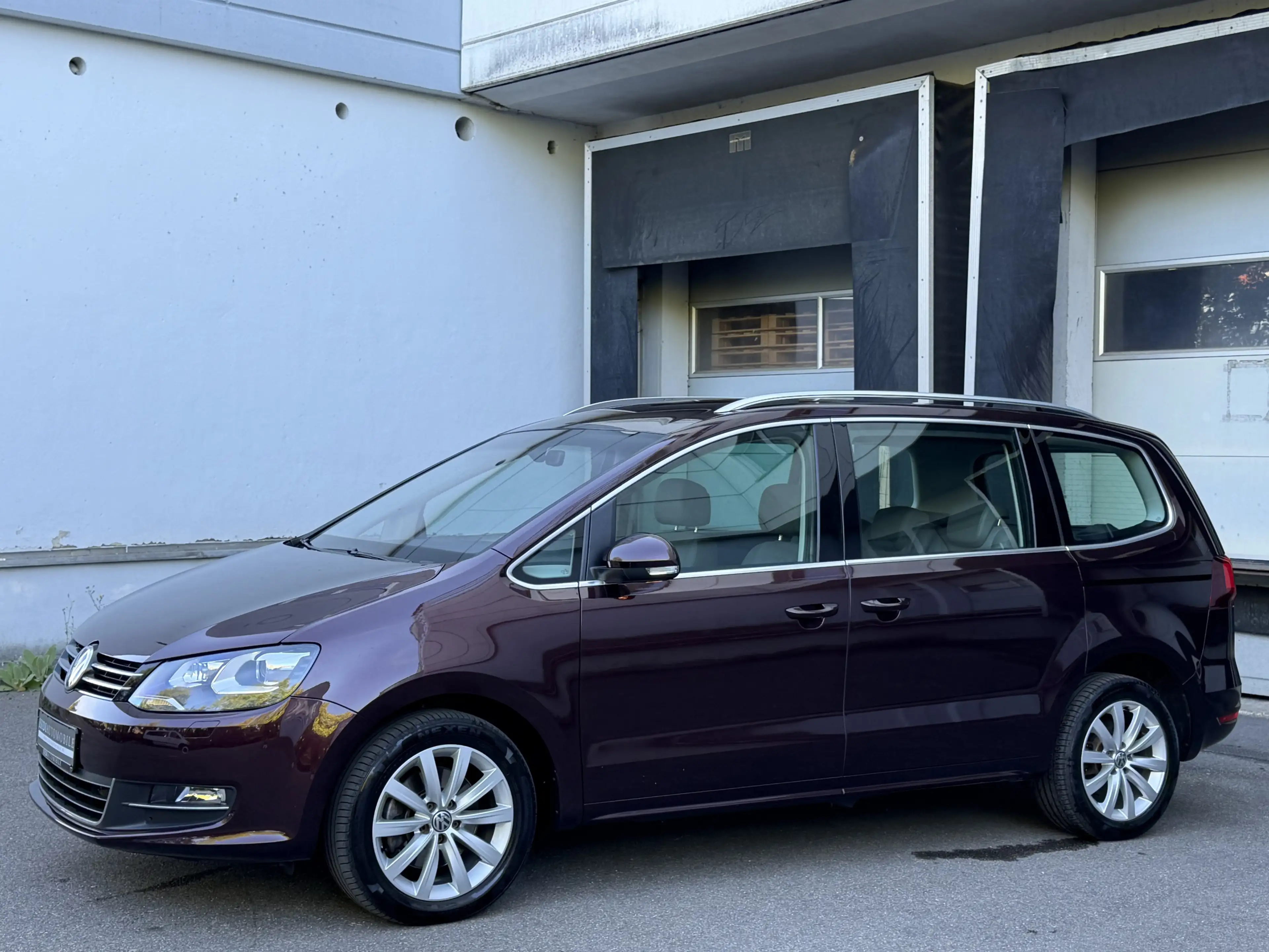 Volkswagen Sharan Highline 4Motion Bi-Xenon ACC Sitzheizung — photo 2