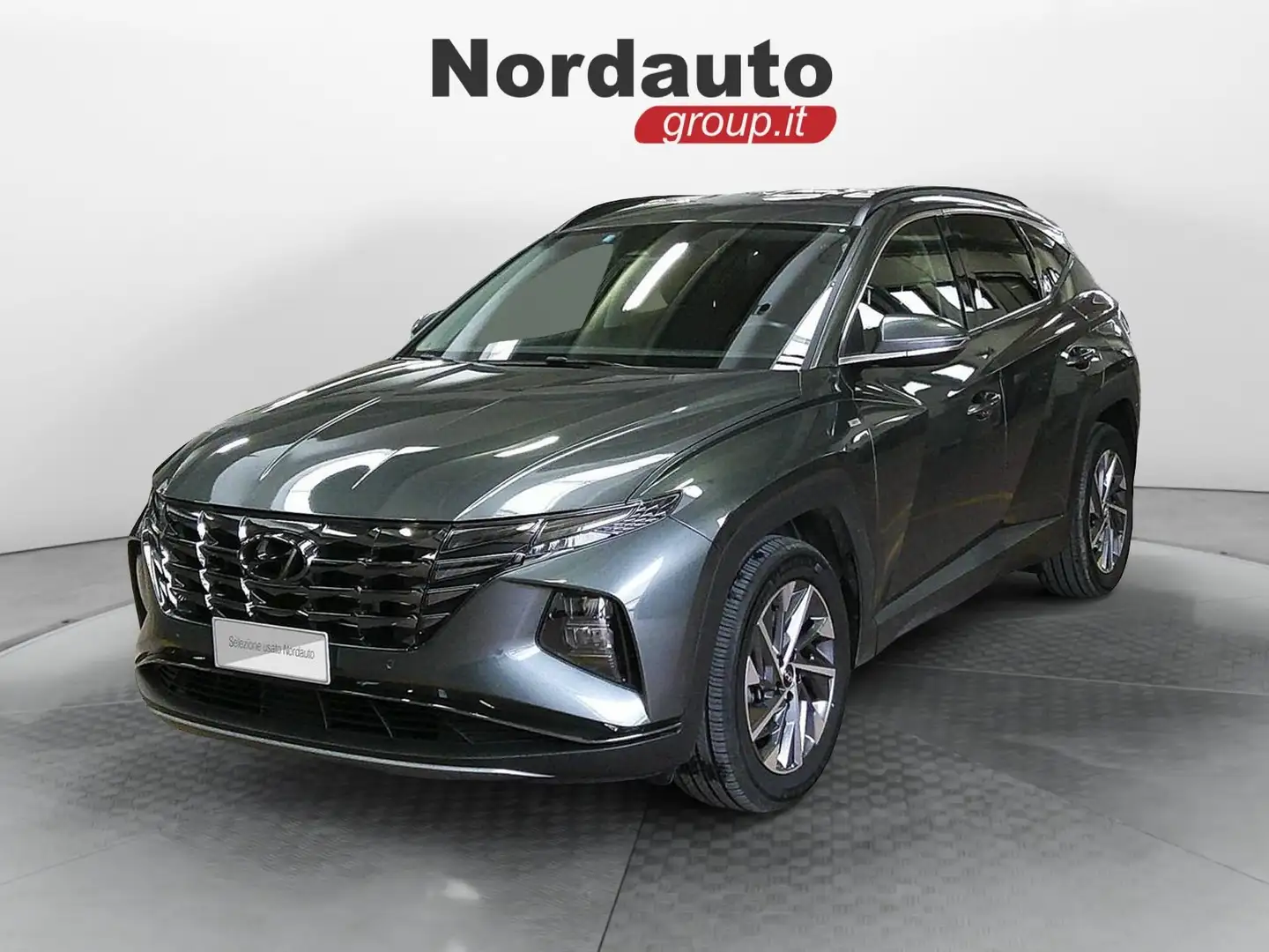 Hyundai TUCSON Tucson 1.6 T-GDI 48V DCT XLine Grijs - 1