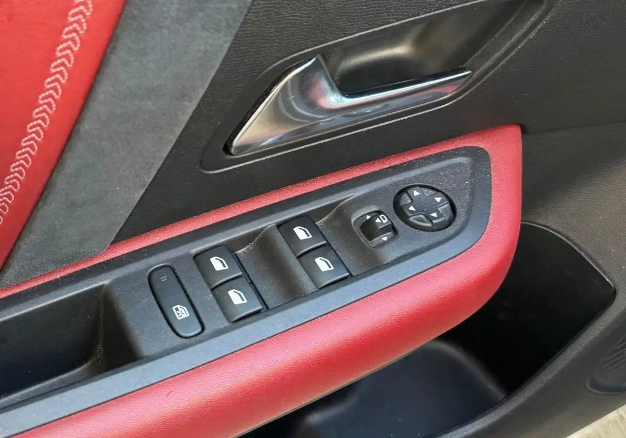 Citroen C4 Berline — photo 27