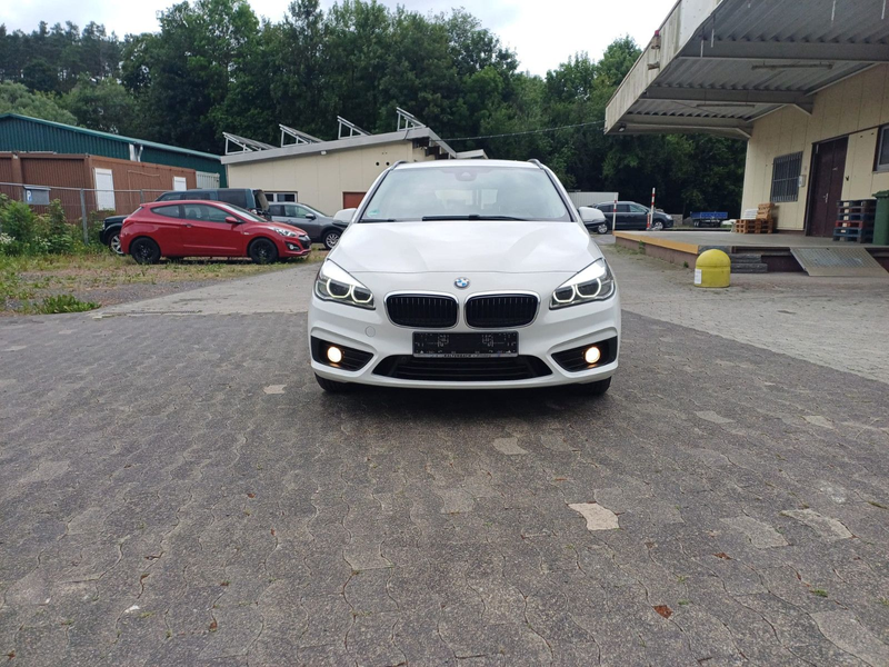 BMW 218 2 Active Tourer 218 d Advantage  ZUSTAND 1A — photo 2