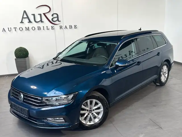 Volkswagen Passat view 2
