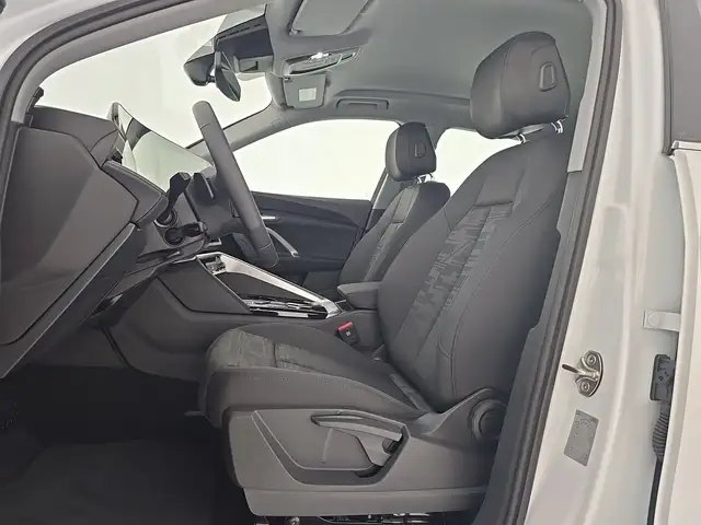 Audi Quattro view 9