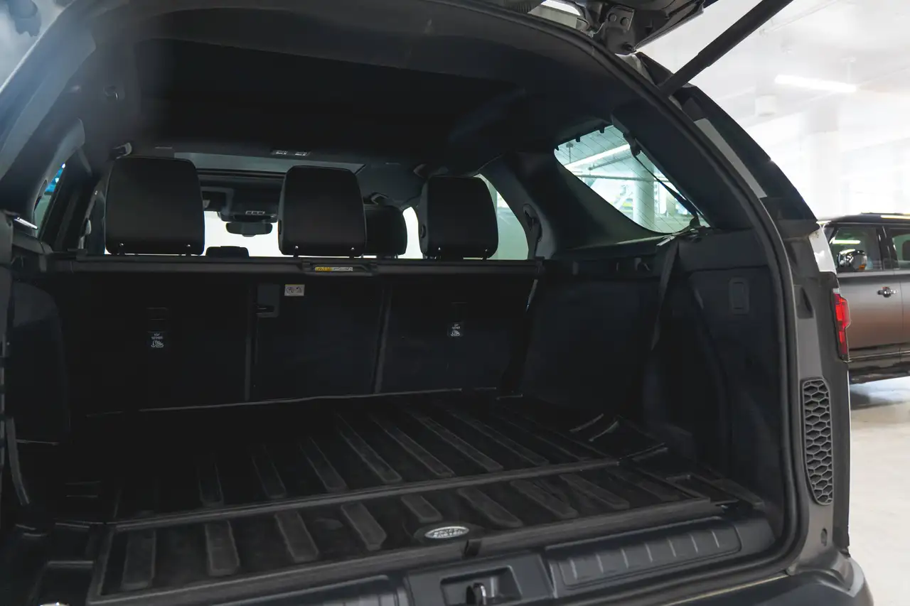 Land Rover Discovery снимка Land Rover Discovery