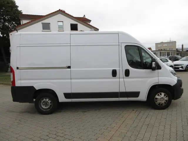 Opel Opel Movano view 6