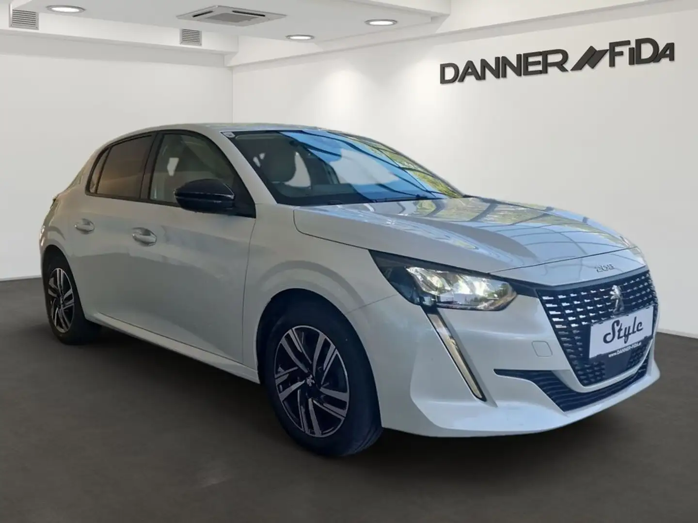 Peugeot 208 Allure Pack *SOFORT VERFÜGBAR* Weiß - 2