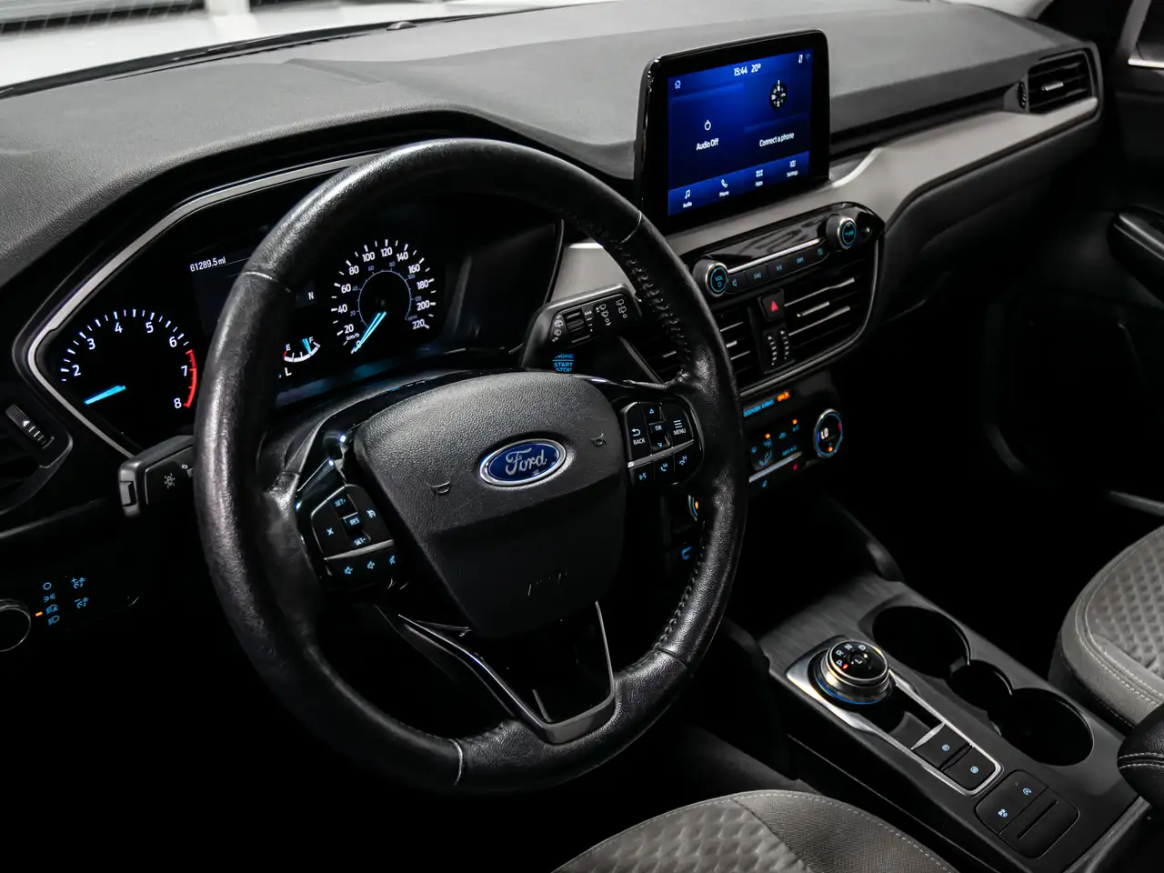 Ford Escape снимка Ford Escape
