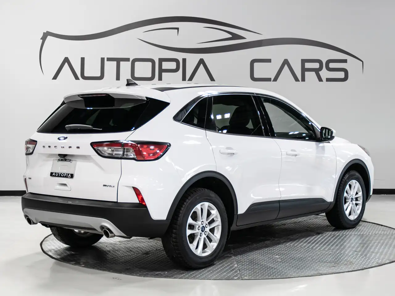 Ford Escape снимка Ford Escape