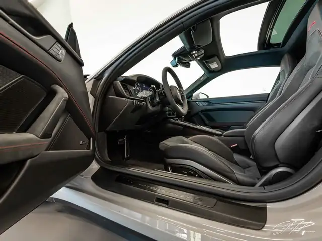 Porsche 911 Carrera 4 GTS T-Hybrid Ansicht 29