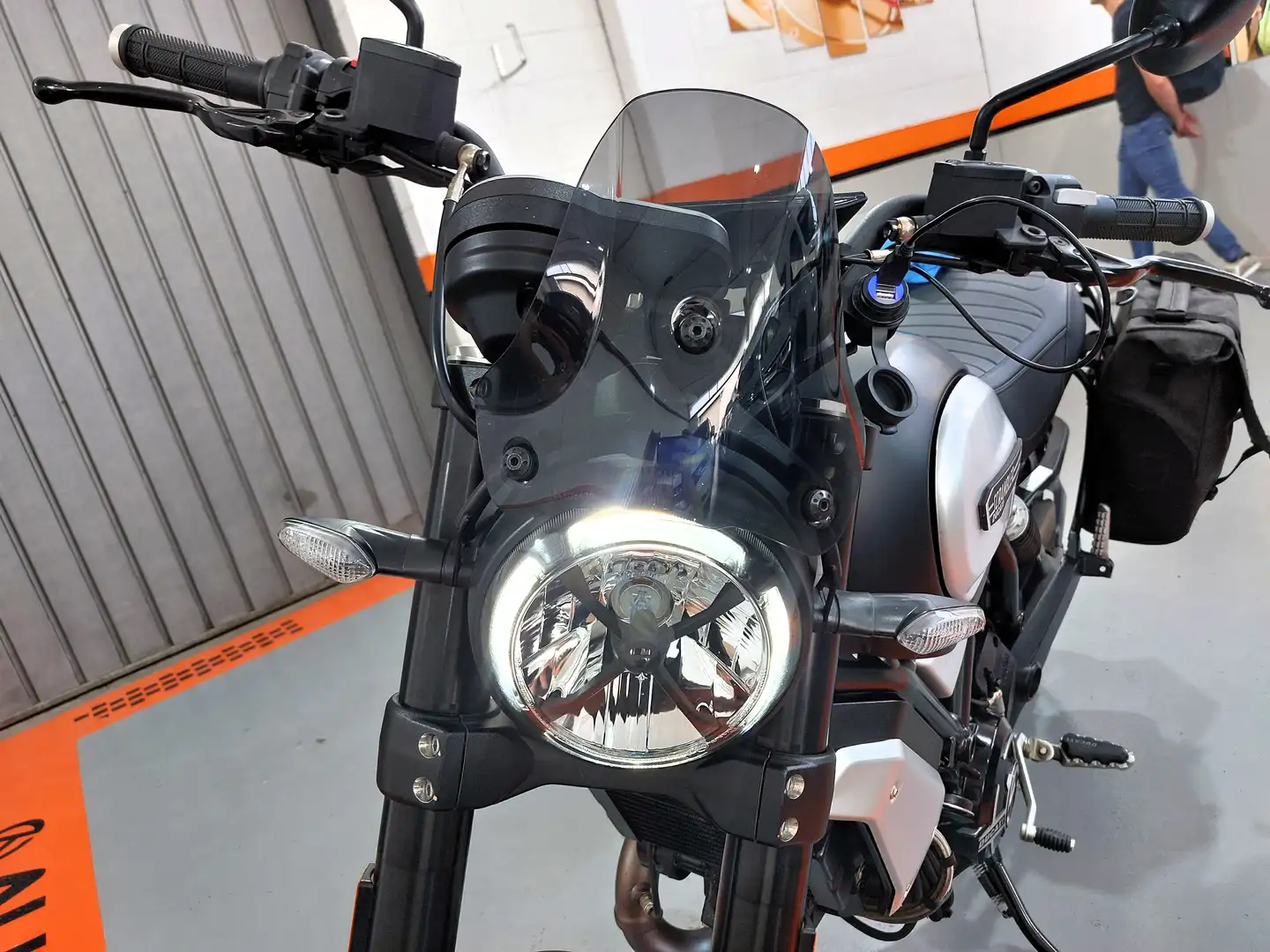 Ducati Scrambler 1100! Sport Pro Dark Stealth + Navi GARMIN!!! Argento - 1