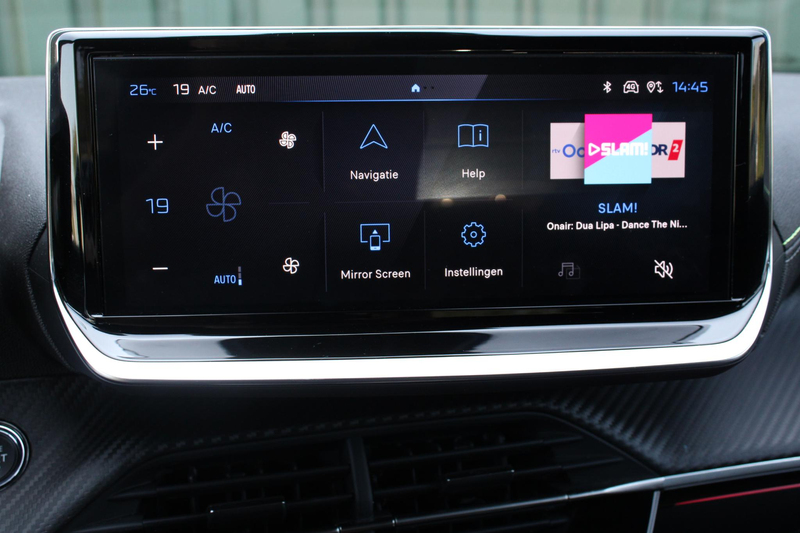 Peugeot e-2008 EV GT Avantage 54 kWh Navigatie | Camera V + A | D — photo 15