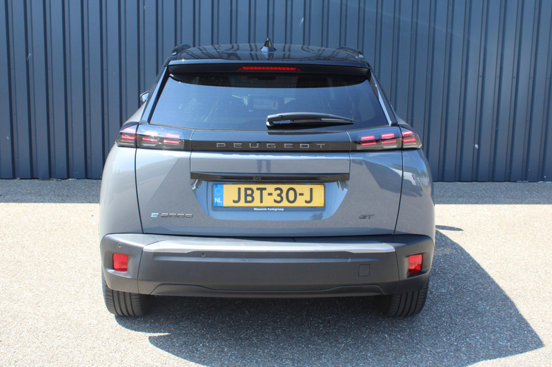 Peugeot e-2008 EV GT Avantage 54 kWh Navigatie | Camera V + A | D — photo 5