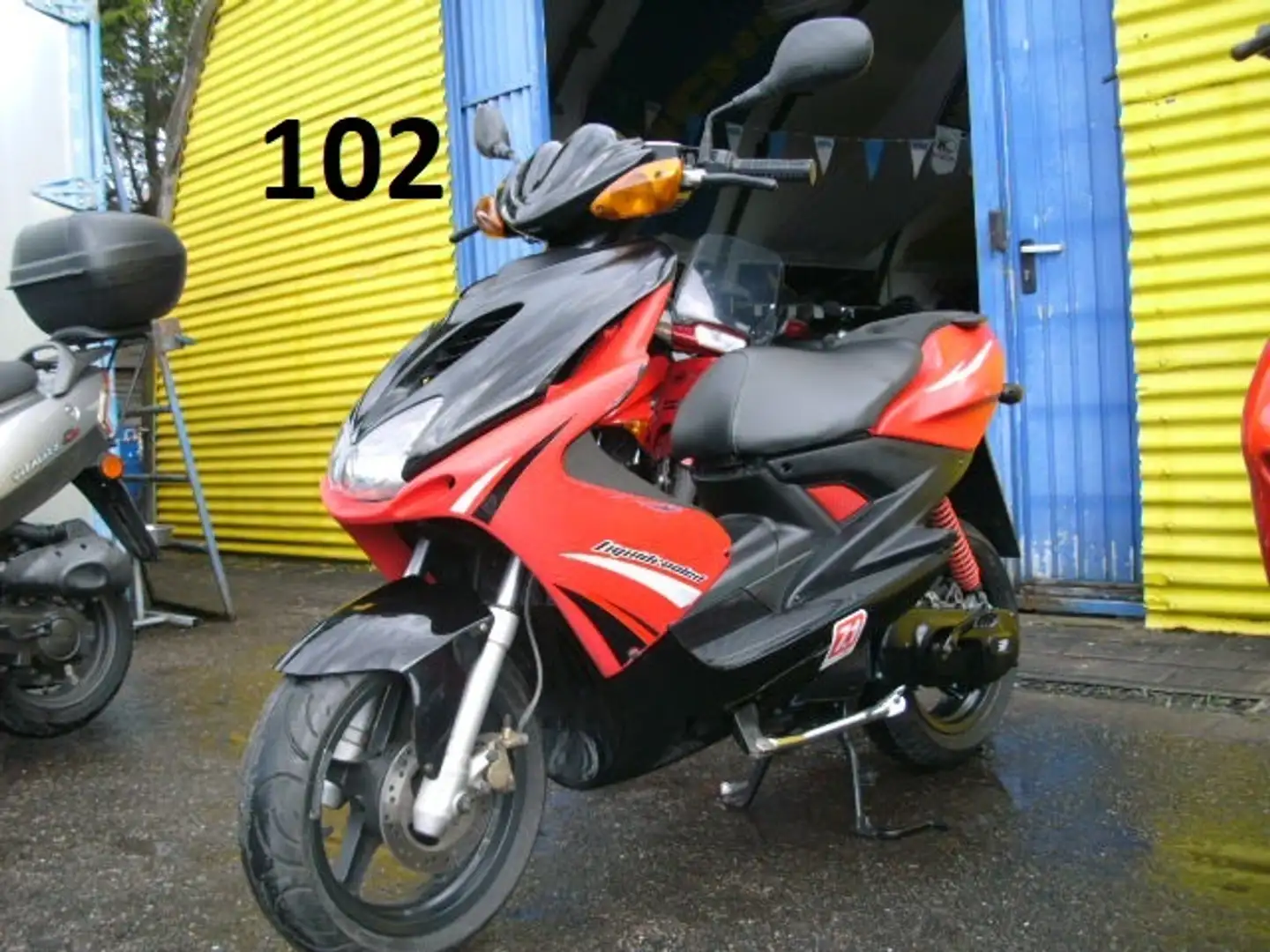 Yamaha Aerox 2T auch Facelift   (10.Stk) *99 Gebrauchte Roller* Plateado - 2