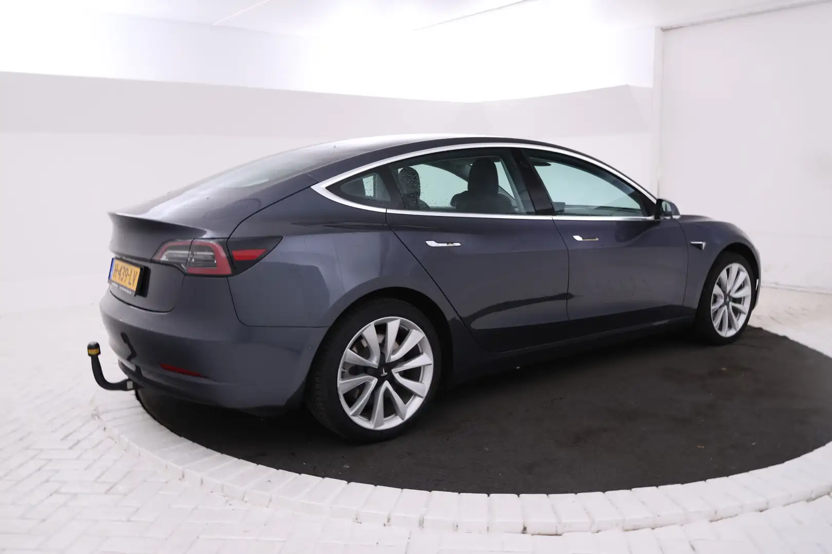 Tesla Model 3 Standard RWD Plus 60 kWh Auto pilot, Airco, Trekha Gris - 2