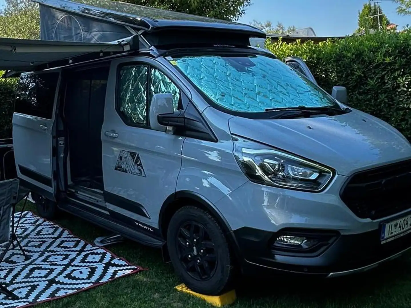 Ford Nugget Ford Nugget Camper Grau - 1