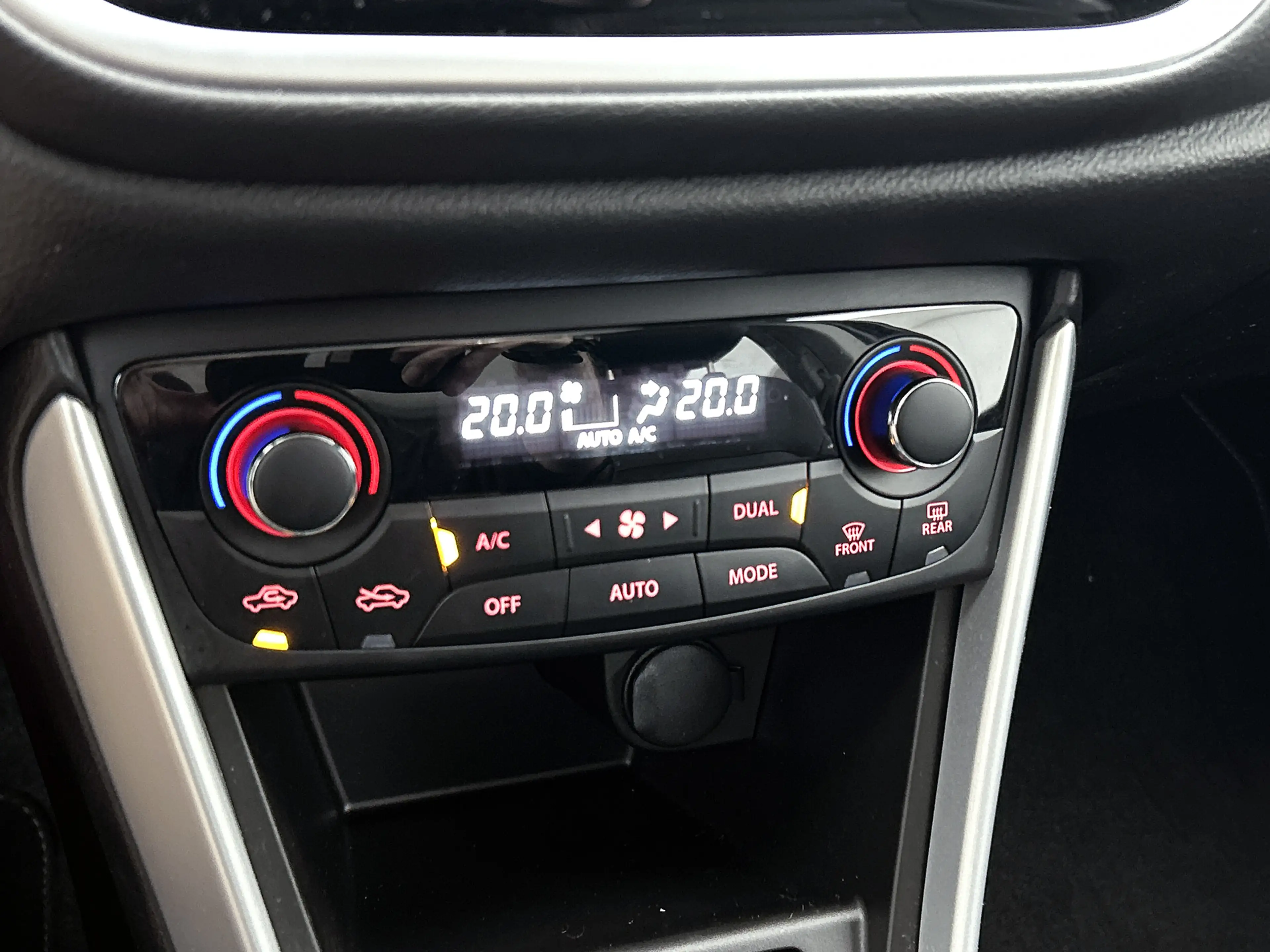 Suzuki S-Cross 1.4 Boosterjet High Executive |  Trekhaak afneemba — photo 11
