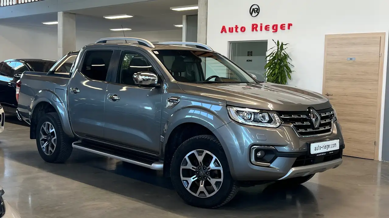 Renault Alaskan