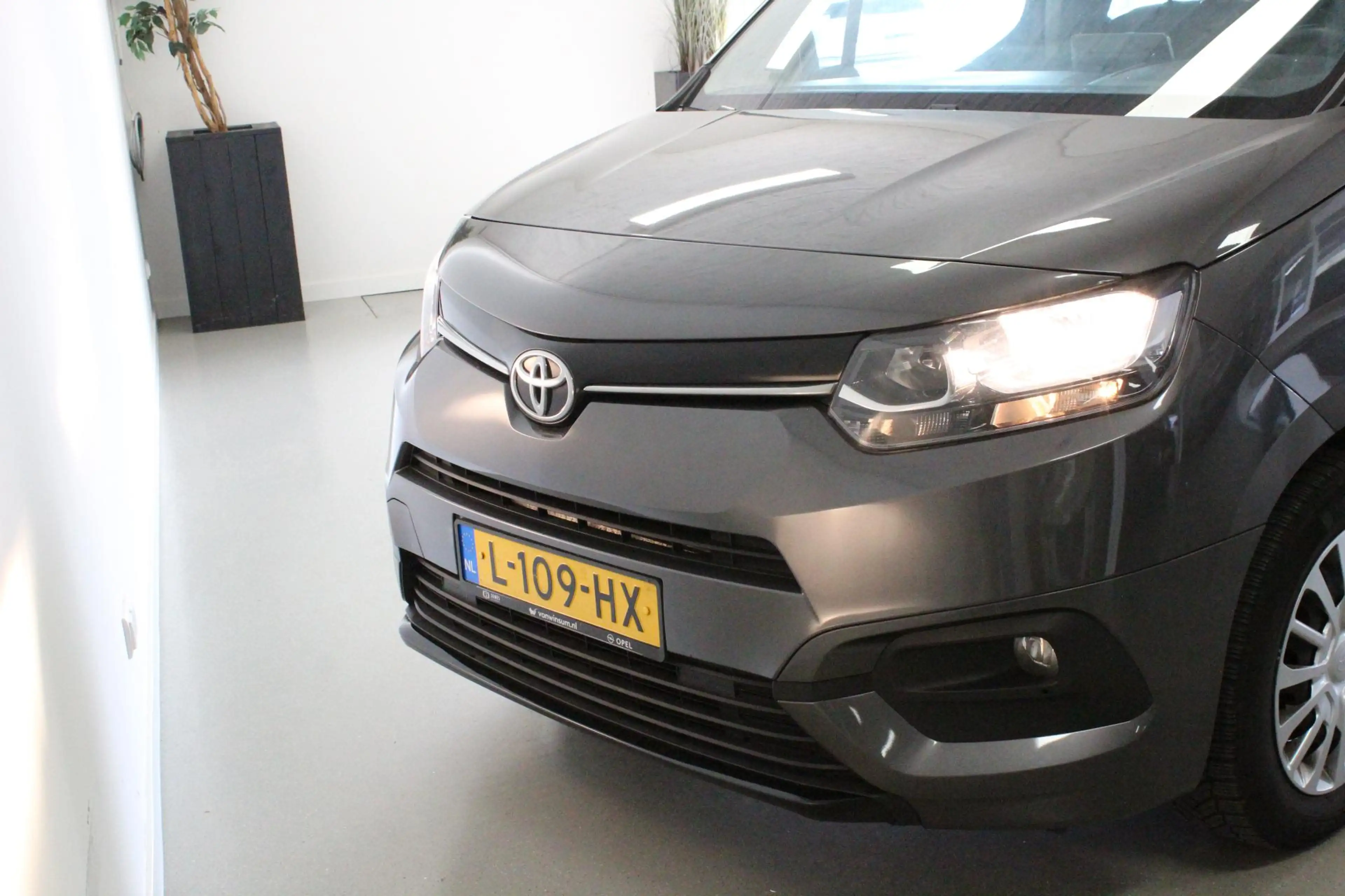 Toyota Proace City Verso 1.2 Turbo Professional 5P. | NAVIGATIE | PDC — photo 19