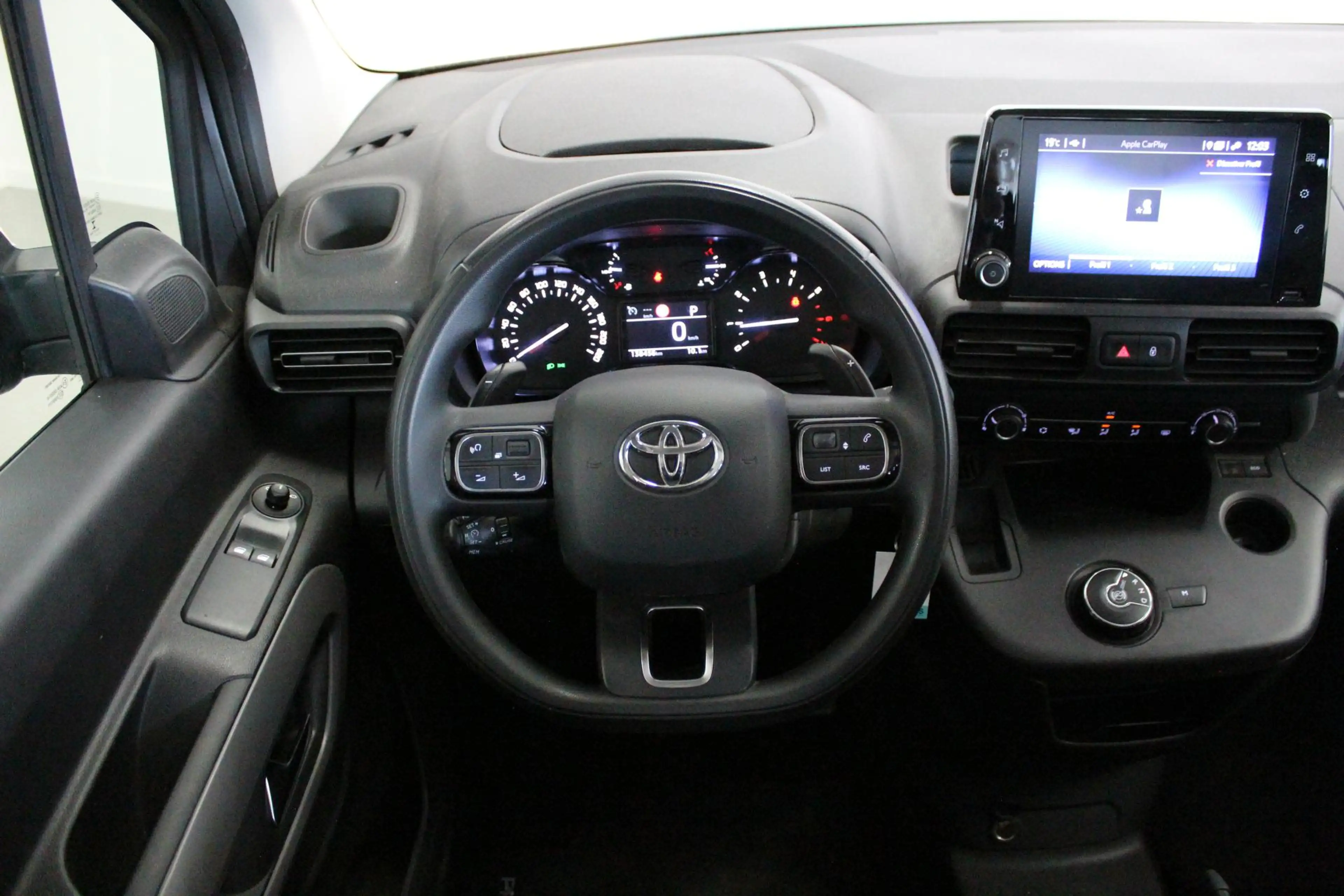 Toyota Proace City Verso 1.2 Turbo Professional 5P. | NAVIGATIE | PDC — photo 14