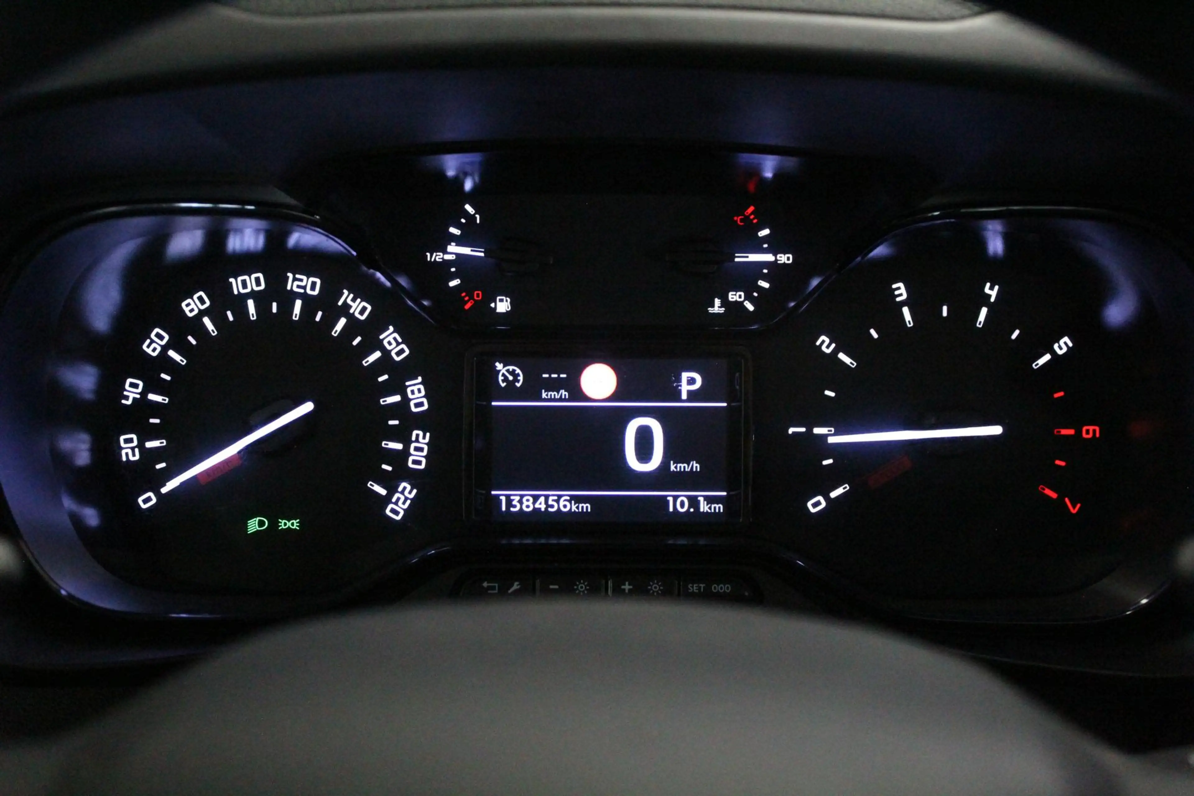 Toyota Proace City Verso 1.2 Turbo Professional 5P. | NAVIGATIE | PDC — photo 21