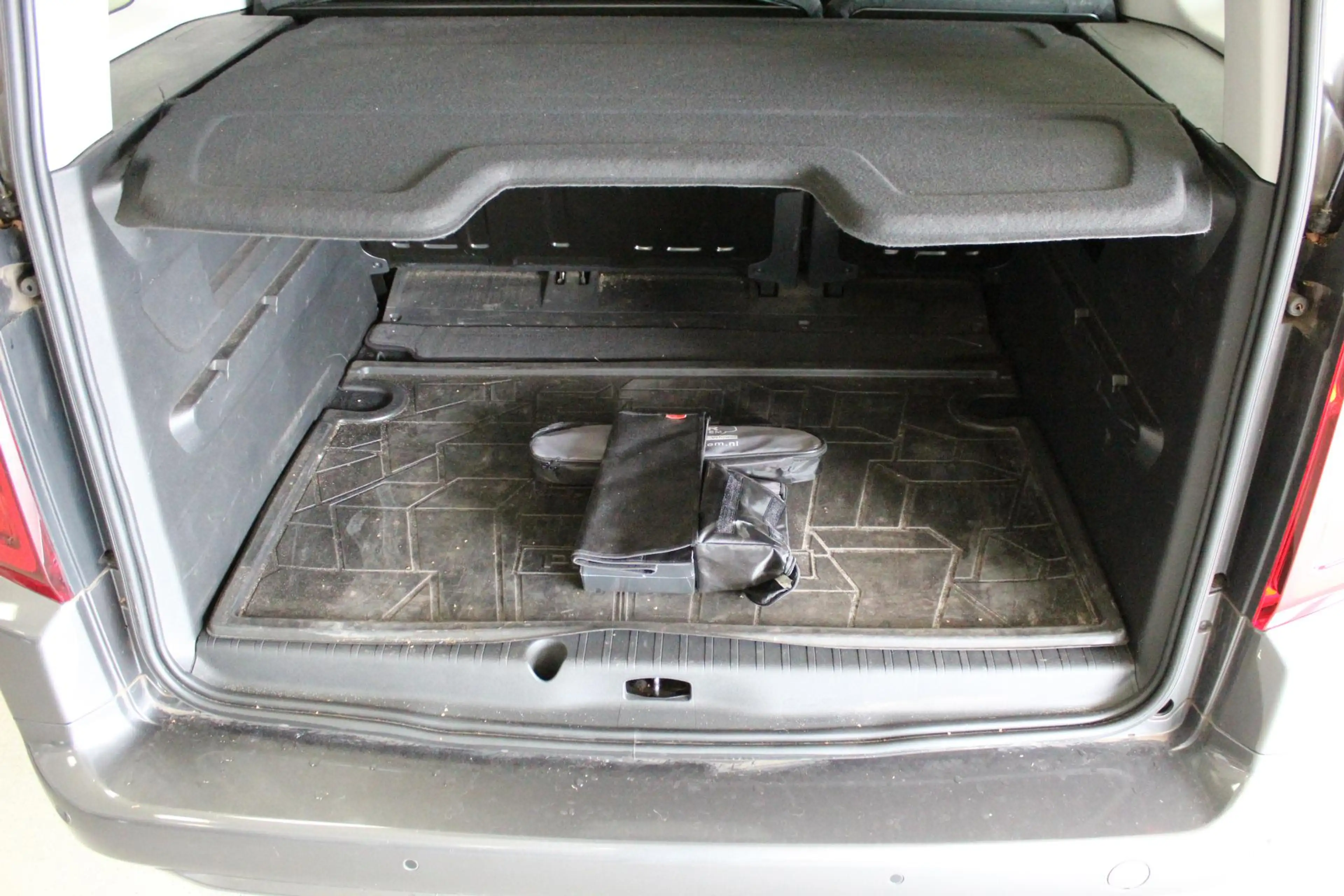 Toyota Proace City Verso 1.2 Turbo Professional 5P. | NAVIGATIE | PDC — photo 16
