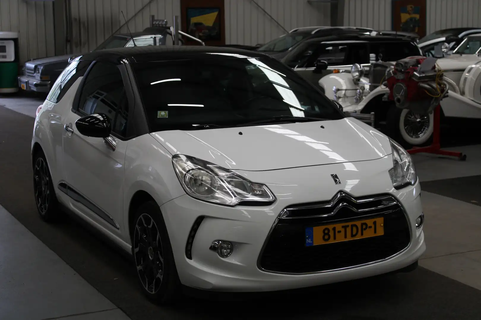 Citroen DS3 1.6 THP Sport Chic Airco, Cruise control, Sportsto Wit - 2